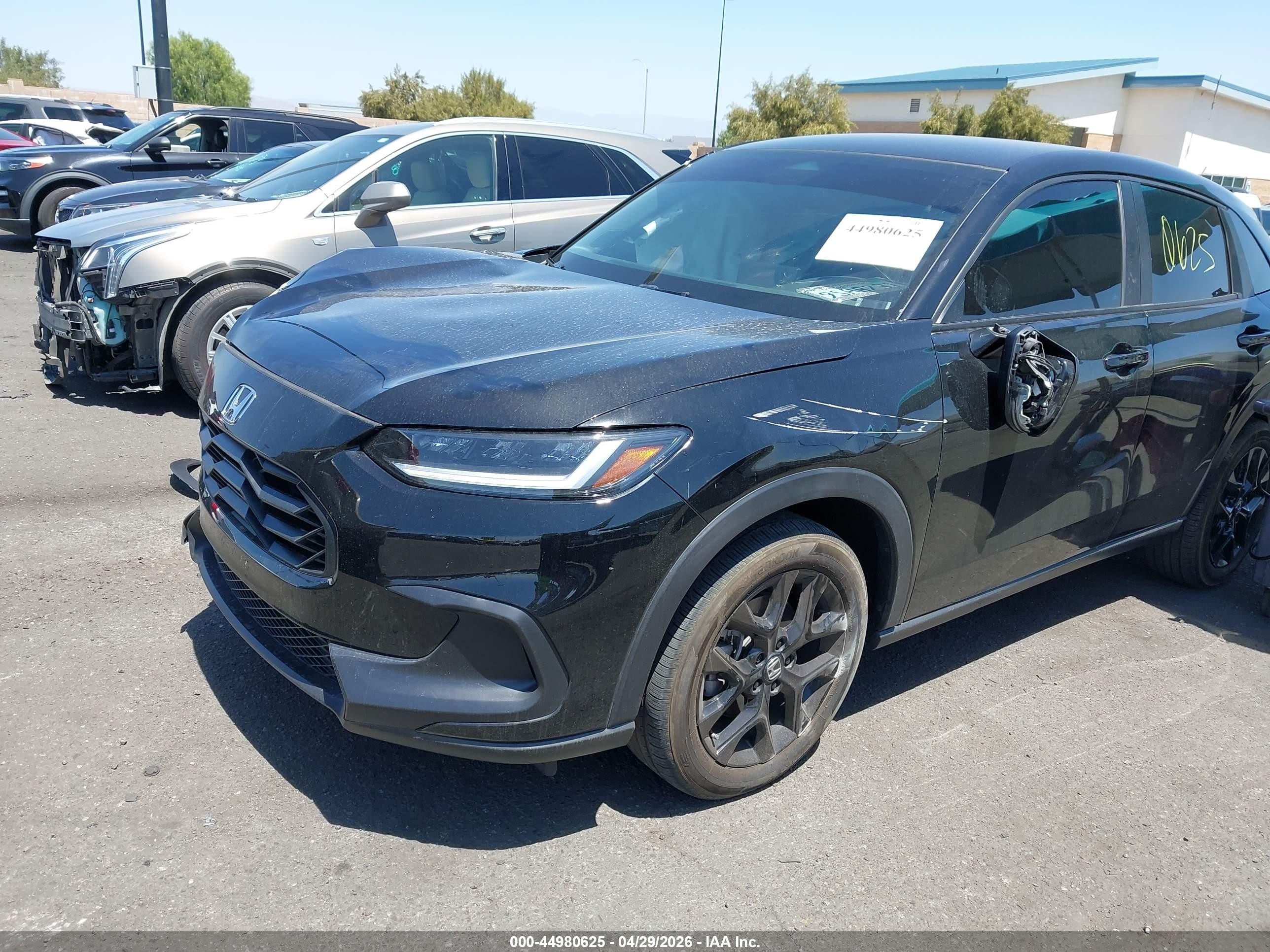 2025 Honda HR-V VIN 3CZRZ1H52SM741327 IAAI salvage auction — Front End, Salvage Certificate (California), sold $7,500 on 2026-07-10 (photo 2)