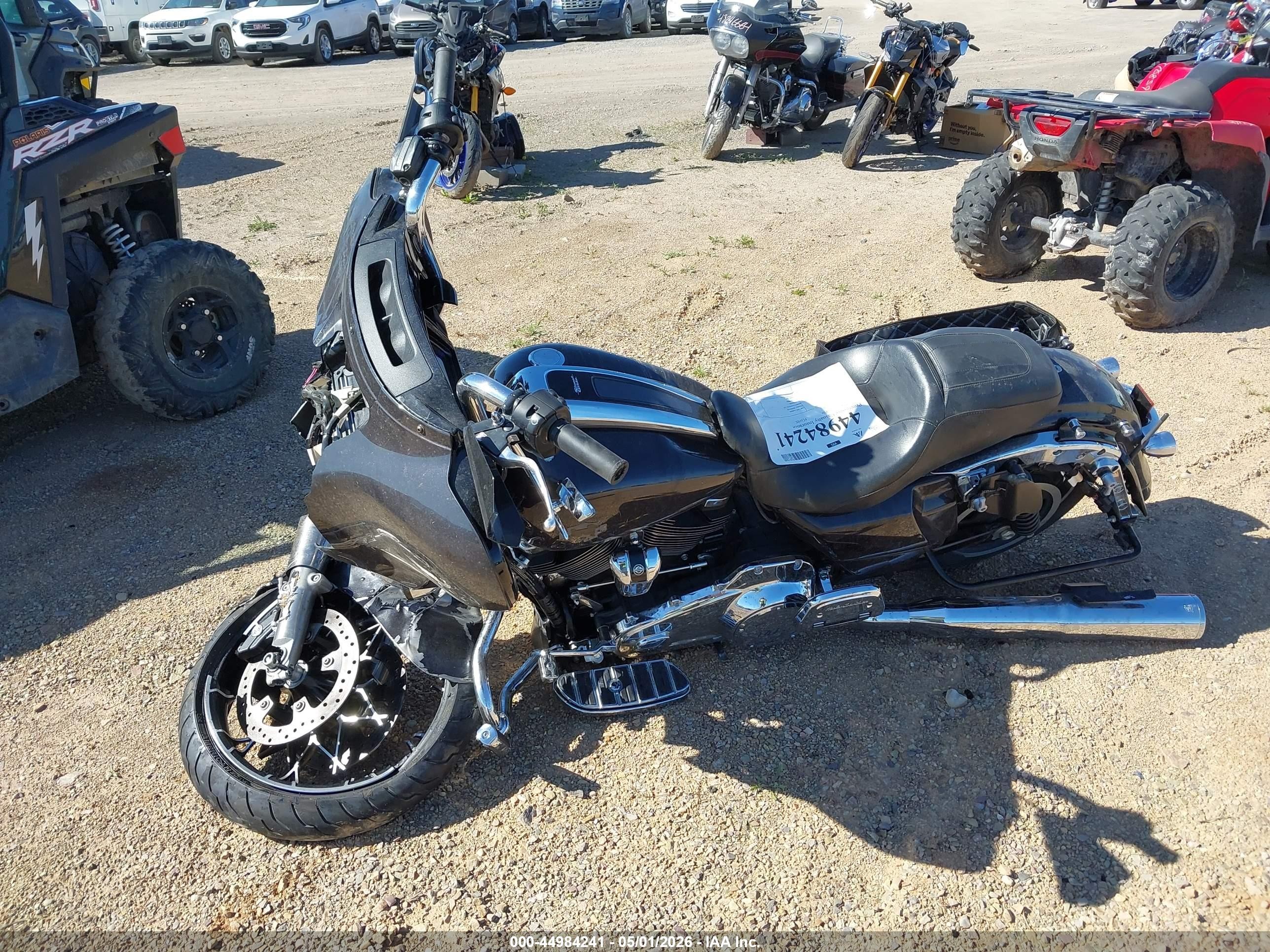 2021 Harley-davidson Street glide VIN 1HD1KRP16MB609796 IAAI salvage auction — Front End, Salvage (Montana), sold $3,750 on 2026-09-25 (photo 2)