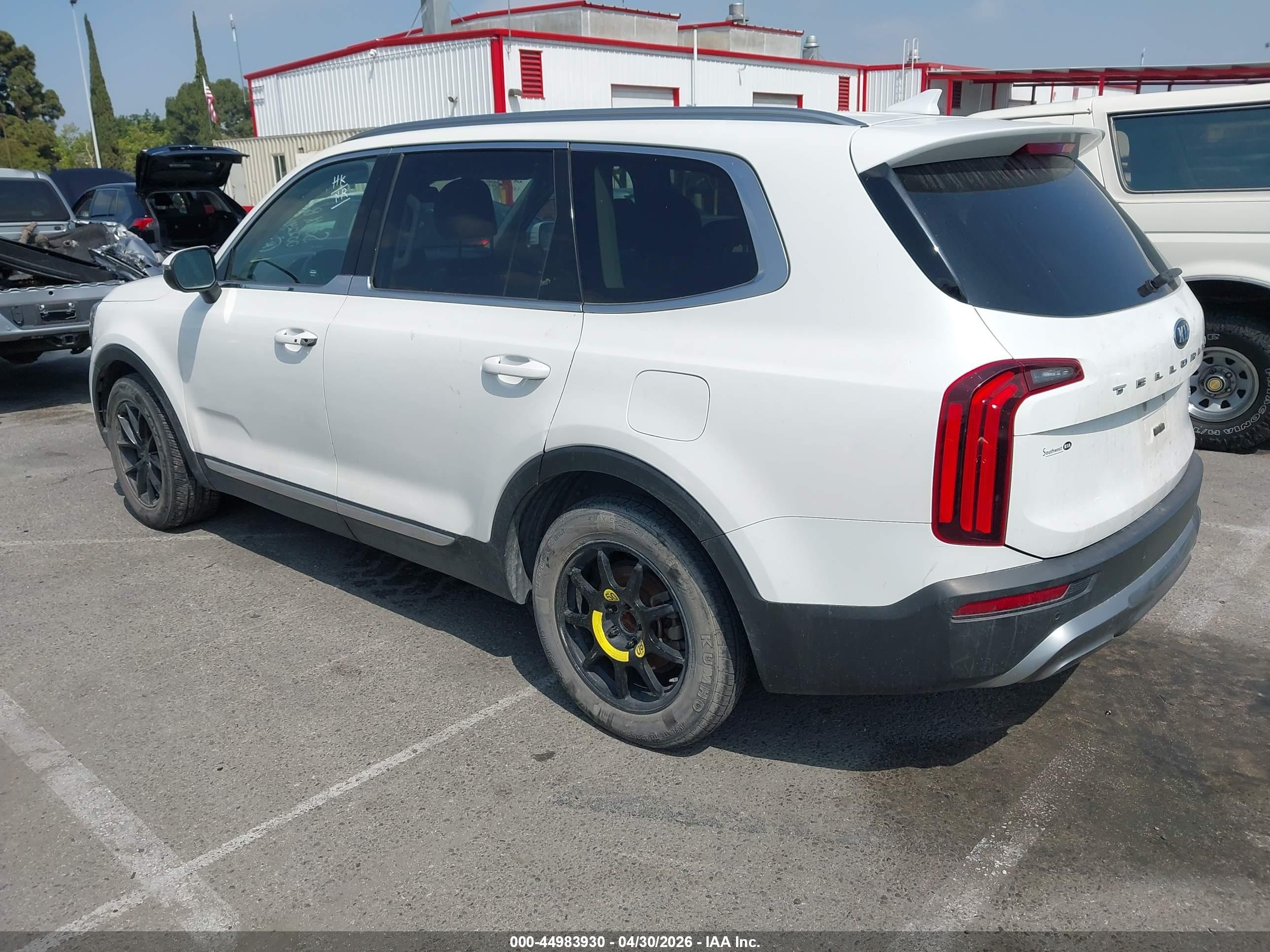 2020 Kia Telluride VIN 5XYP34HC4LG002246 IAAI salvage auction — Theft, Salvage (Colorado), sold $3,900 on 2026-07-02 (photo 3)
