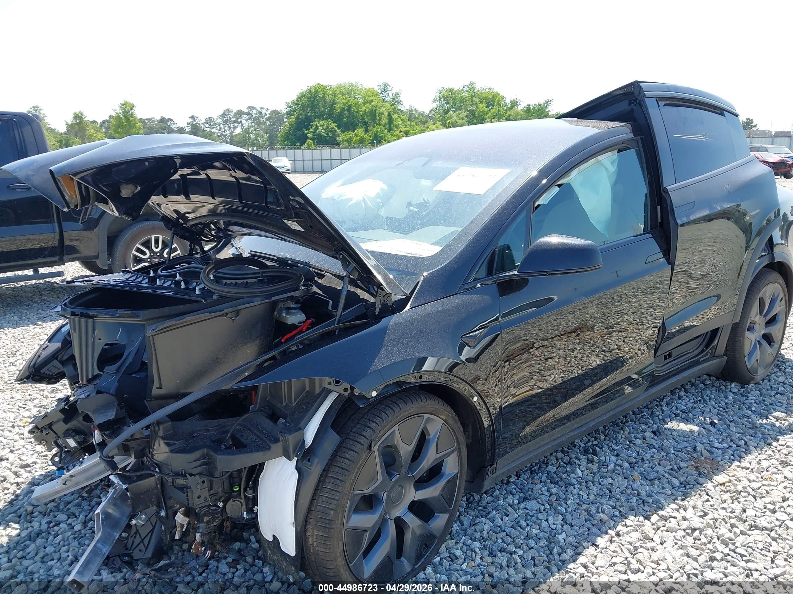 2026 Tesla Model X VIN 7SAXCDE54TF479193 IAAI salvage auction — Front End, Salvage (Georgia), sold $29,150 on 2026-08-20 (photo 6)