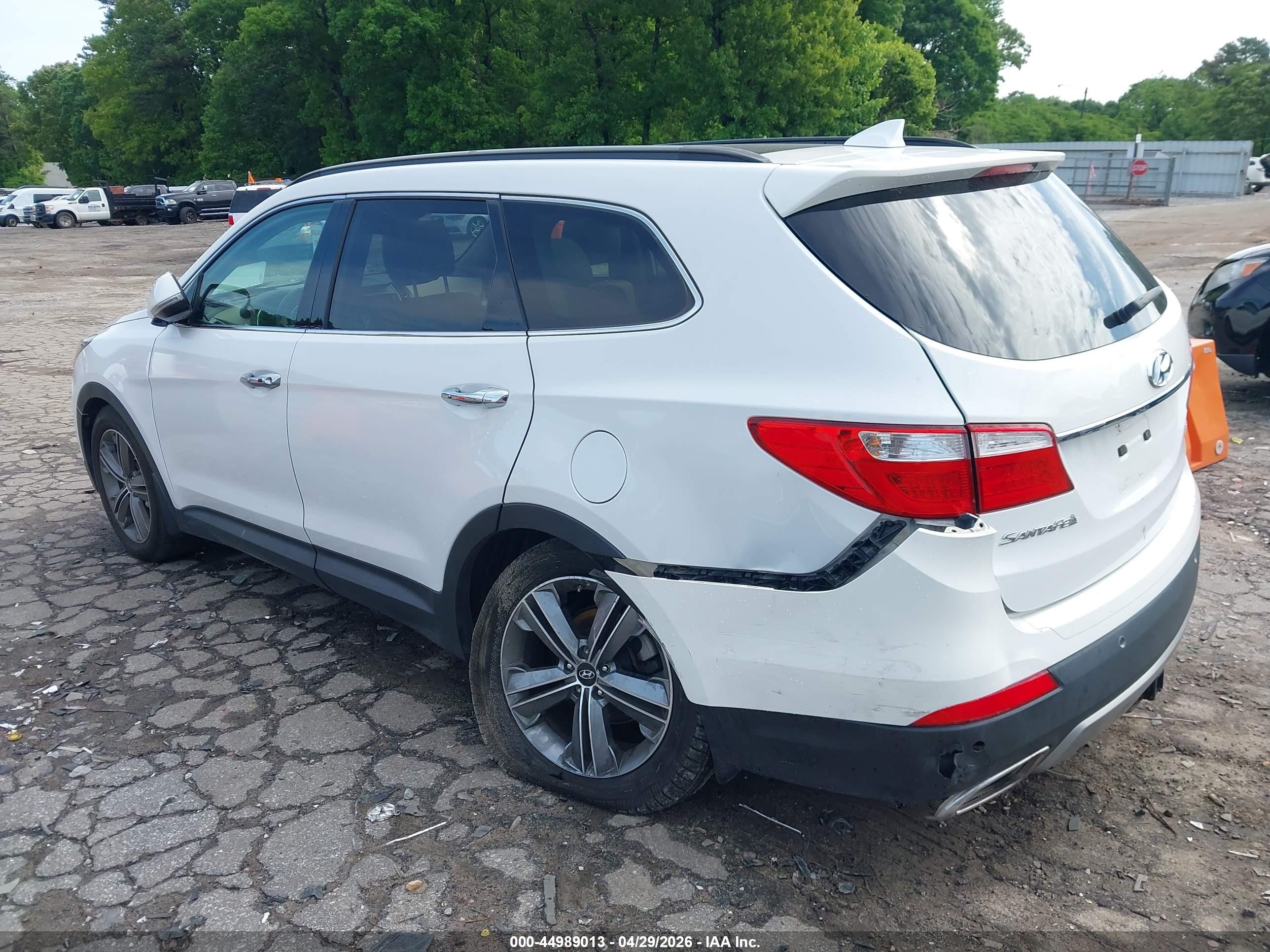 2015 Hyundai Santa Fe VIN KM8SR4HF9FU110105 IAAI salvage auction — Rear End, Salvage (Georgia), sold $2,900 on 2026-07-10 (photo 6)