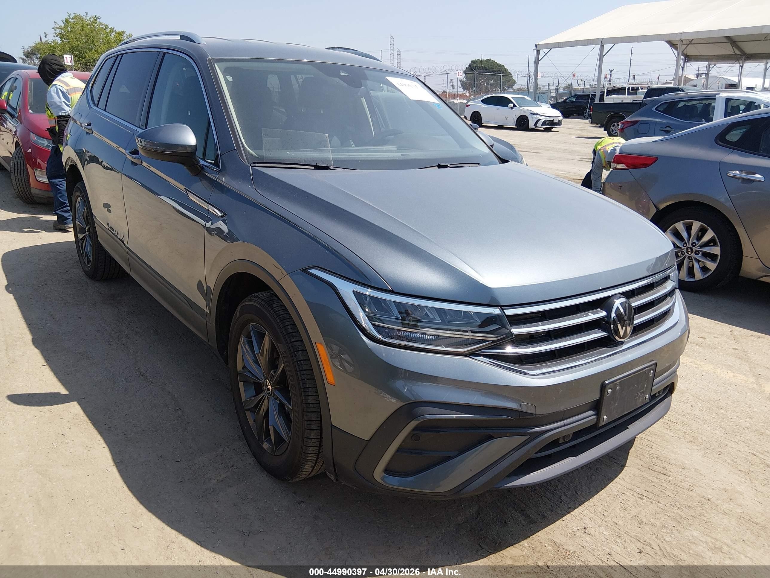 2023 Volkswagen Tiguan VIN 3VV3B7AX6PM122950 IAAI salvage auction — Rear End, Salvage (California), sold $7,800 on 2026-07-10 (photo 1)