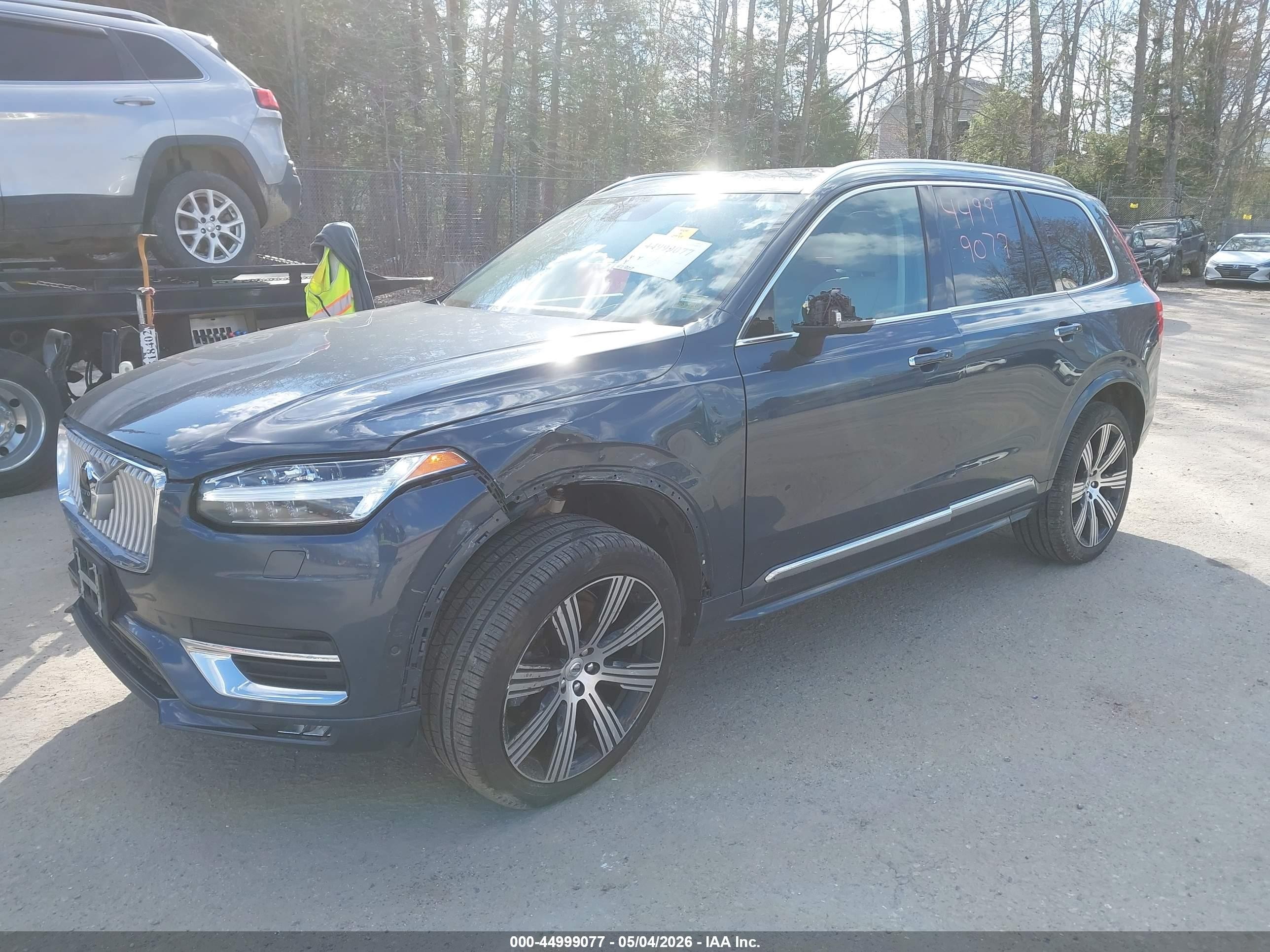 2022 Volvo XC90 VIN YV4A221L2N1804740 IAAI salvage auction — Unknown, Salvage (Idaho), sold $16,100 on 2026-07-04 (photo 2)