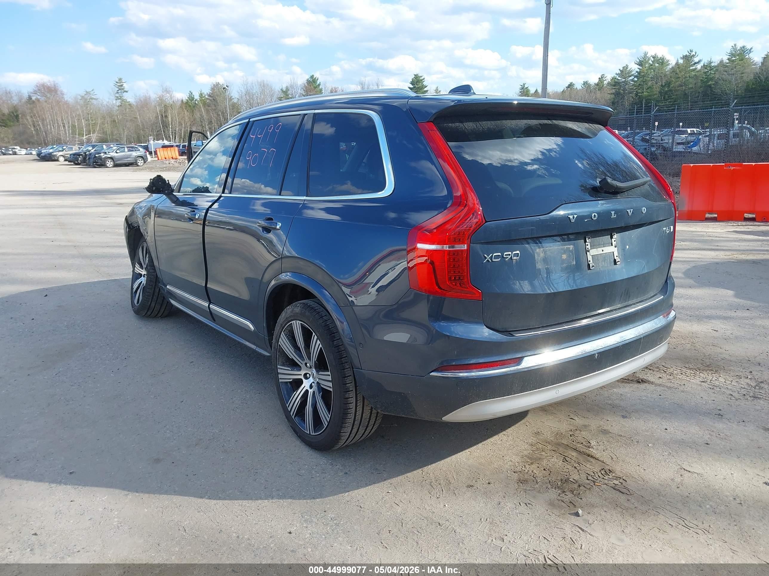 2022 Volvo XC90 VIN YV4A221L2N1804740 IAAI salvage auction — Unknown, Salvage (Idaho), sold $16,100 on 2026-07-04 (photo 3)