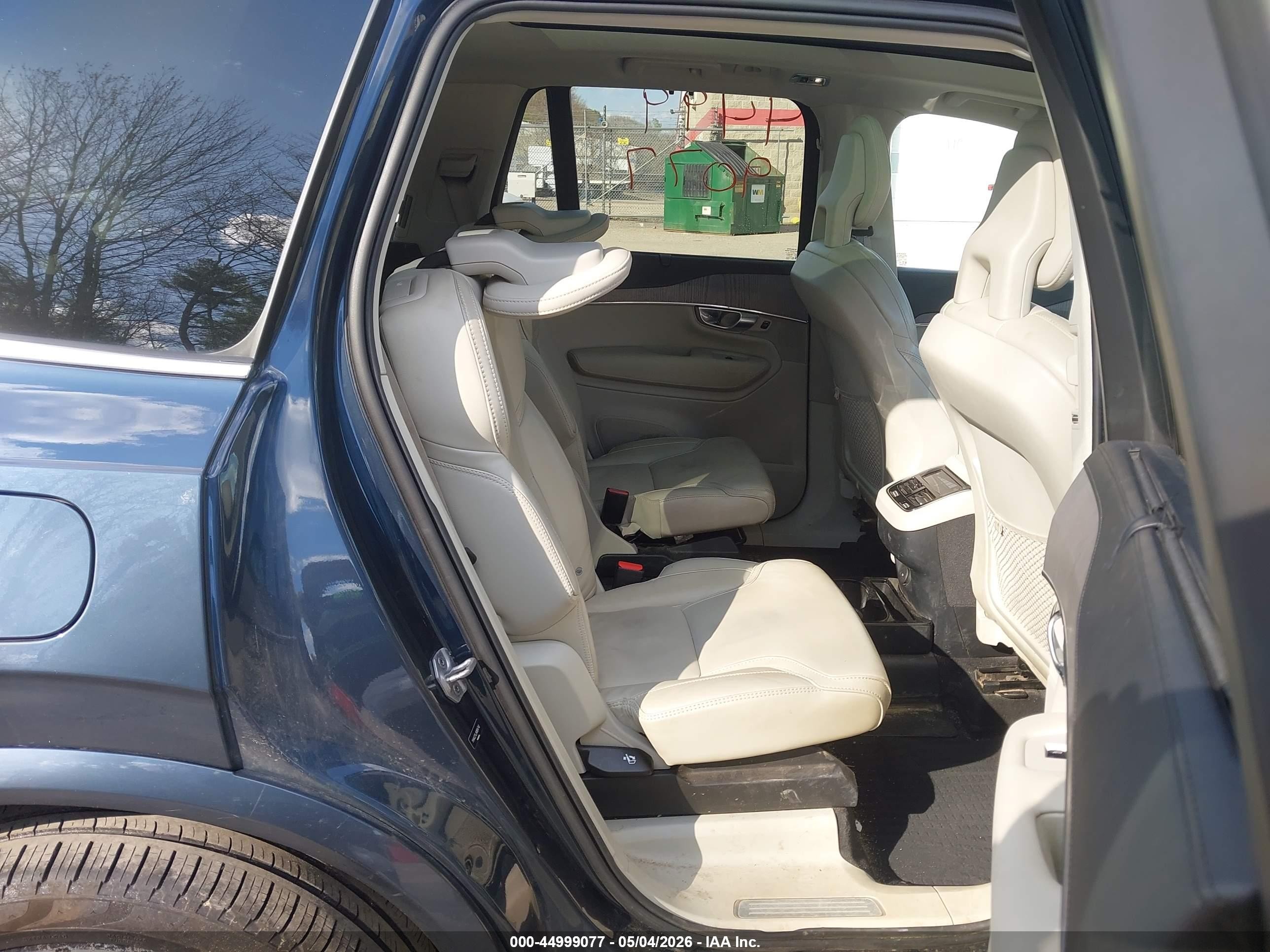 2022 Volvo XC90 VIN YV4A221L2N1804740 IAAI salvage auction — Unknown, Salvage (Idaho), sold $16,100 on 2026-07-04 (photo 8)