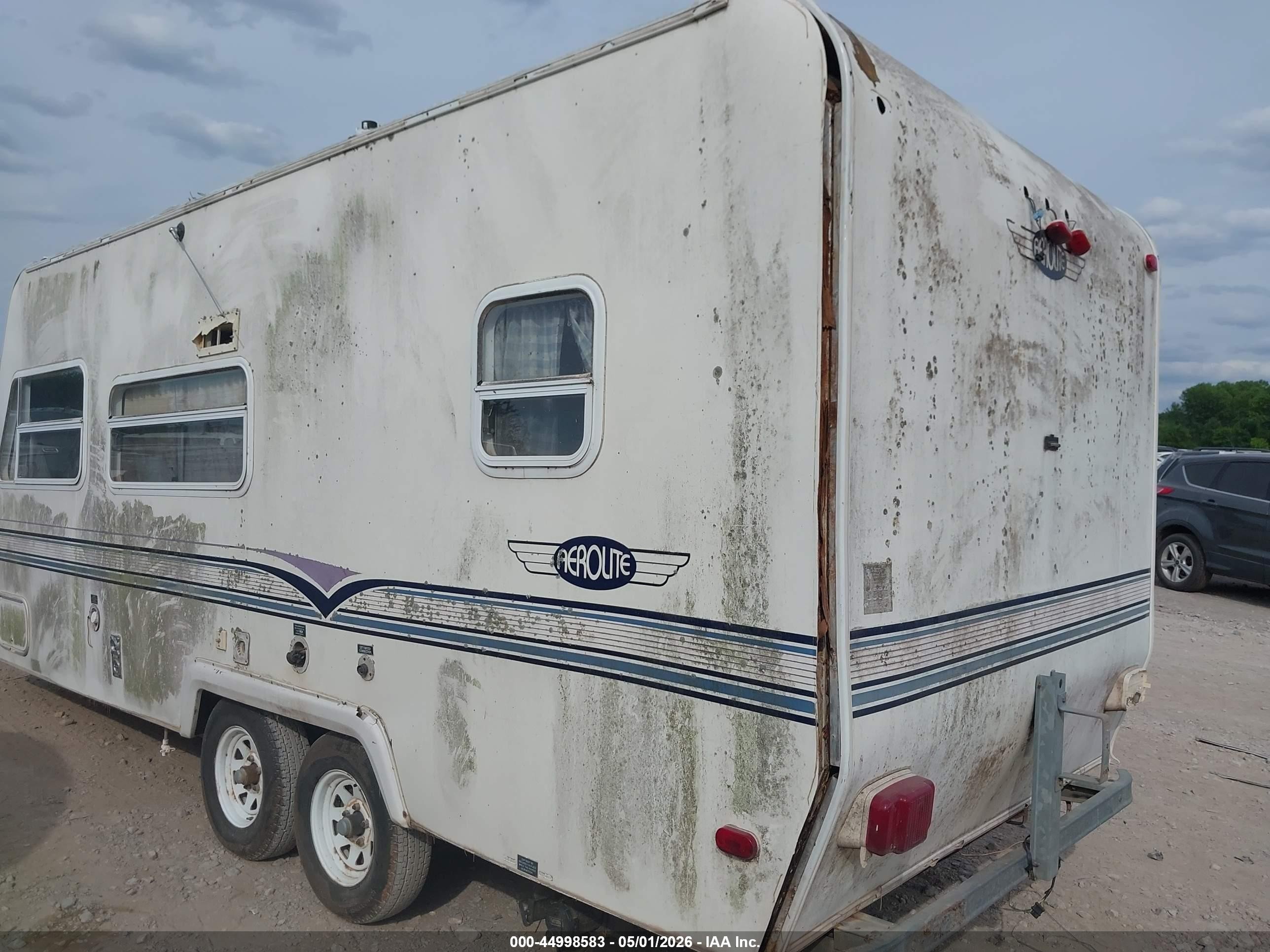 1996 Dutchman Aerolite VIN 4PXT1212XT1002582 IAAI salvage auction — Water/Flood, Clear (Oklahoma), sold $125 on 2026-09-09 (photo 6)