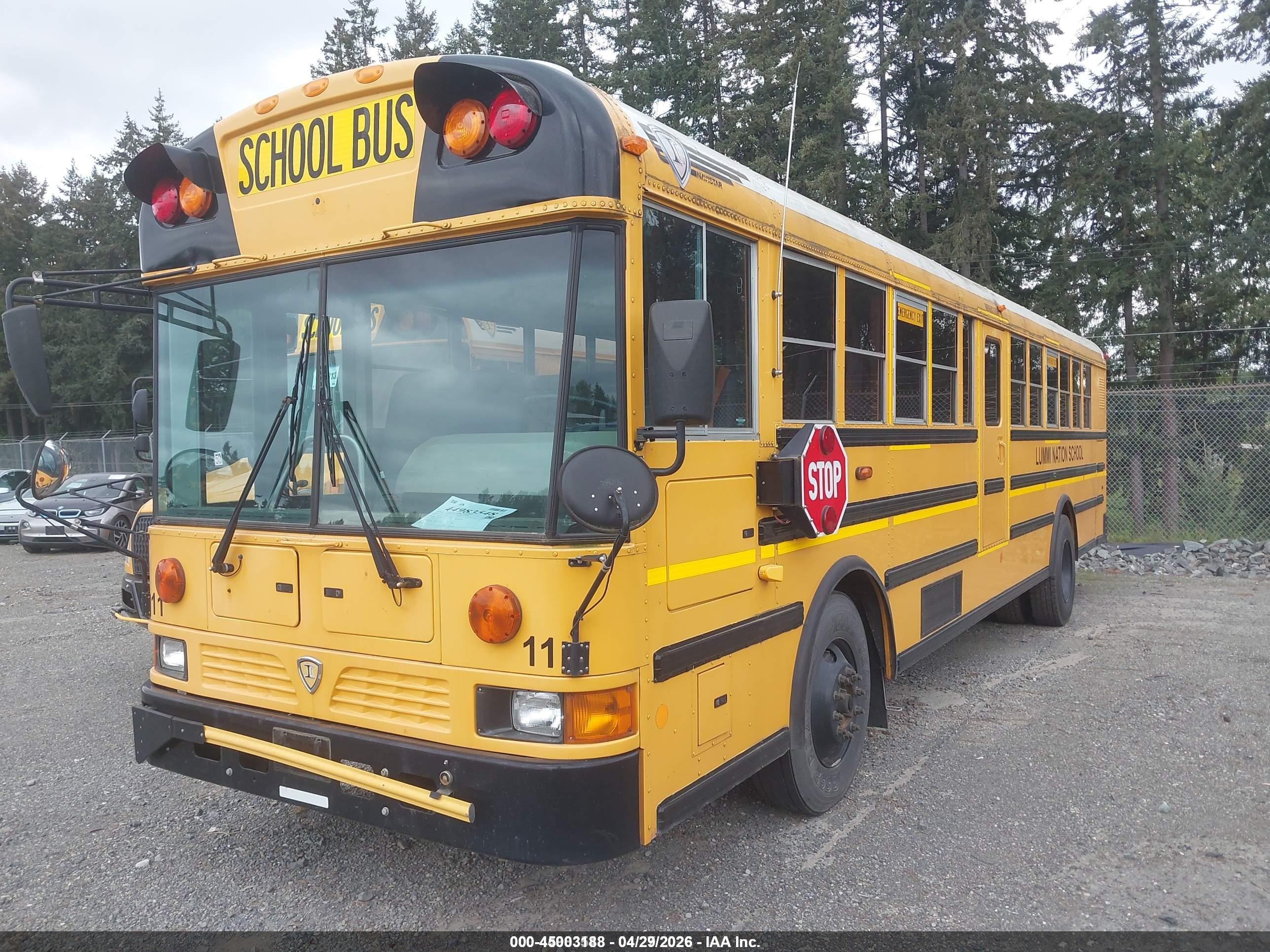 2015 Ic VIN 4DRBWAAN9FB662305 IAAI salvage auction — Engine Damage, Sf97 (Washington), sold $100 on 2026-05-20 (photo 2)