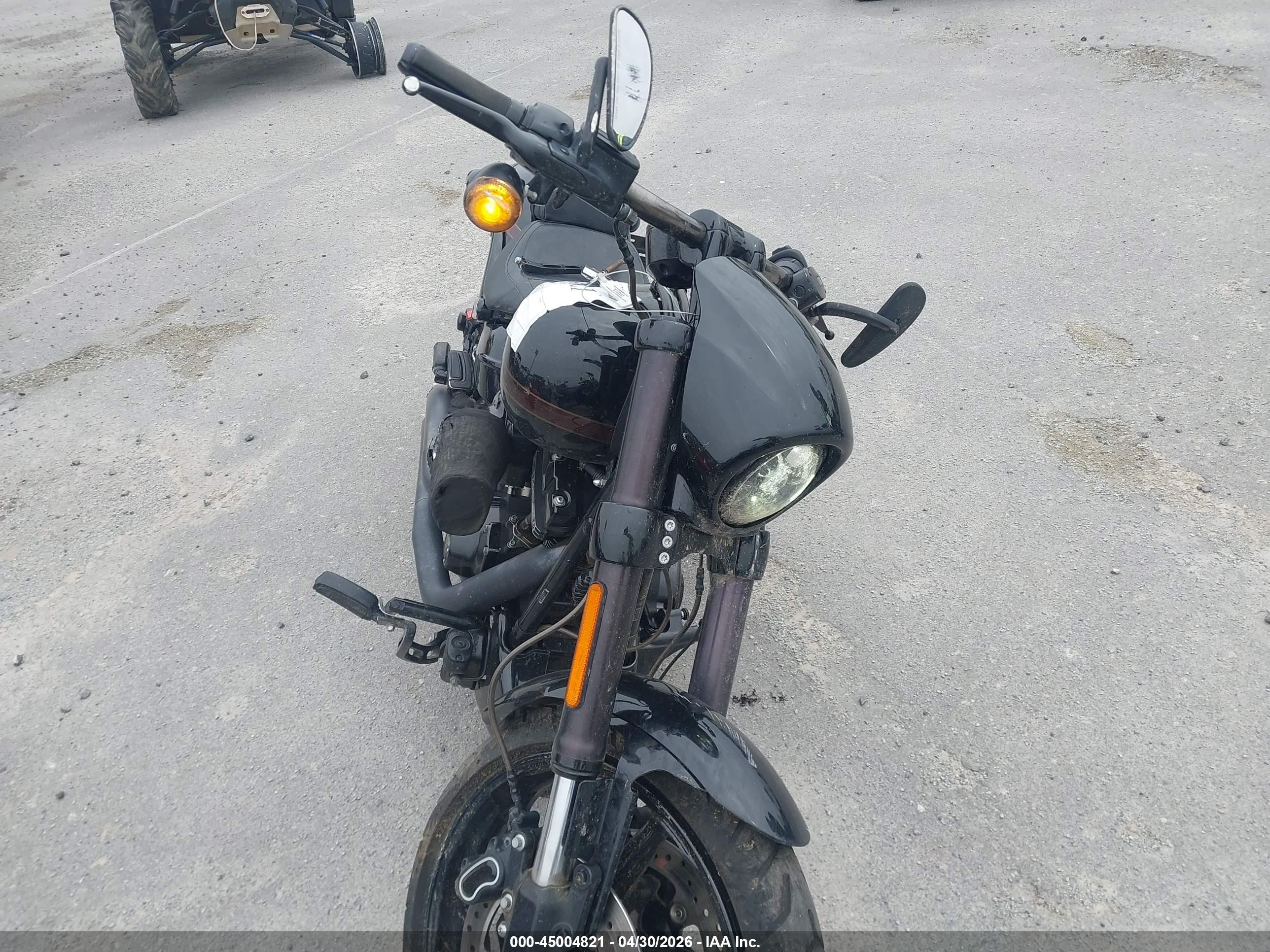 2016 Harley-Davidson FXSE VIN 1HD1TG927GB961913 IAAI salvage auction — Front End, Wait Title, sold $6,800 on 2026-09-20 (photo 1)