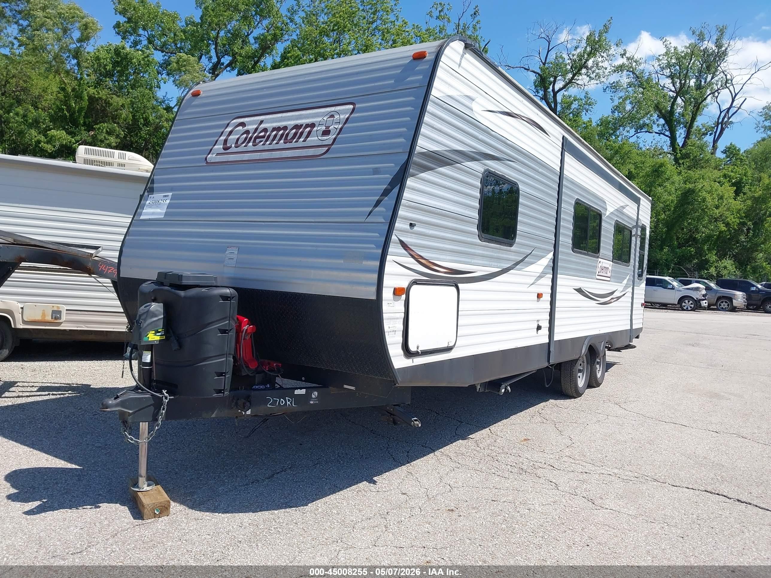 2017 Coleman Lantern VIN 4YDT27029HH930149 IAAI salvage auction — Hail, Salvage (Kansas), sold $2,100 on 2026-09-10 (photo 2)