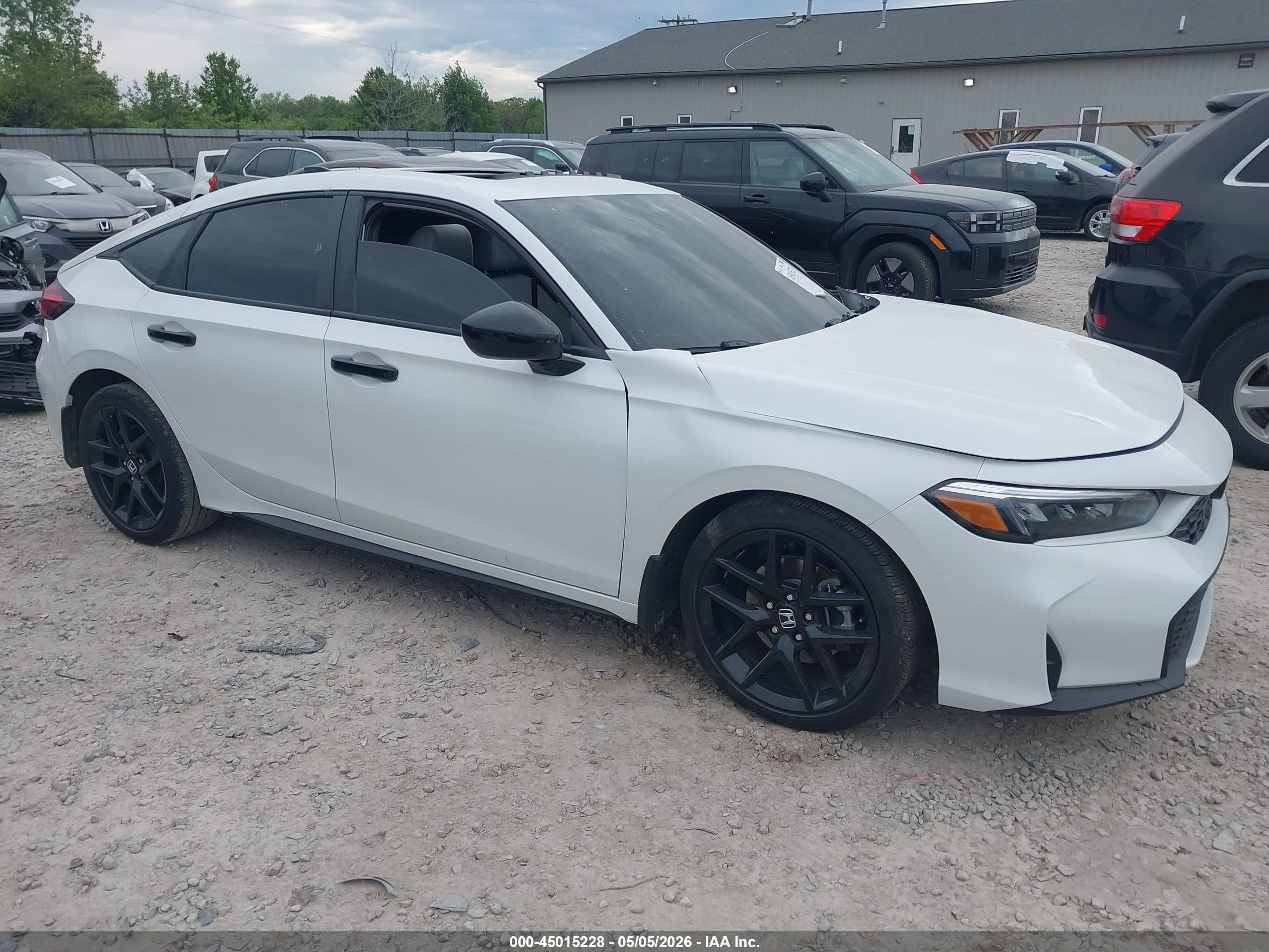 2025 Honda Civic Hybrid VIN 19XFL4H82SE012003 — IAAI salvage auction photo
