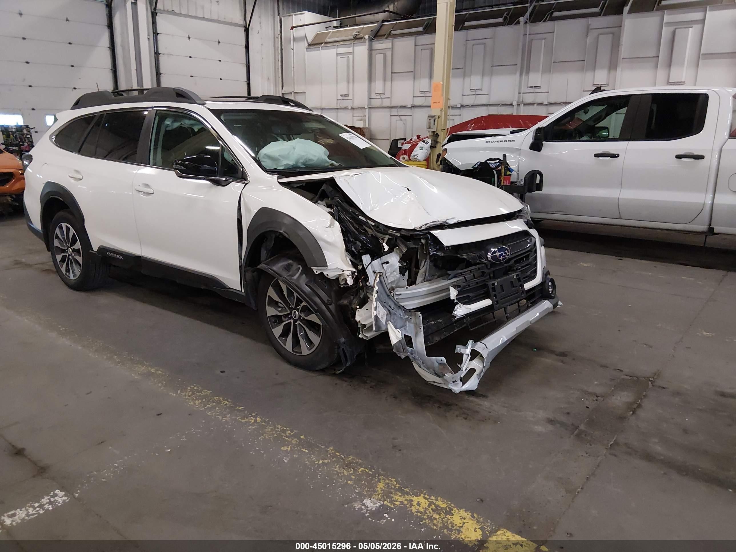 2024 Subaru Outback VIN 4S4BTANC7R3267958 IAAI salvage auction — Unknown, Salvage (Oregon), sold $6,550 on 2026-07-09 (photo 1)