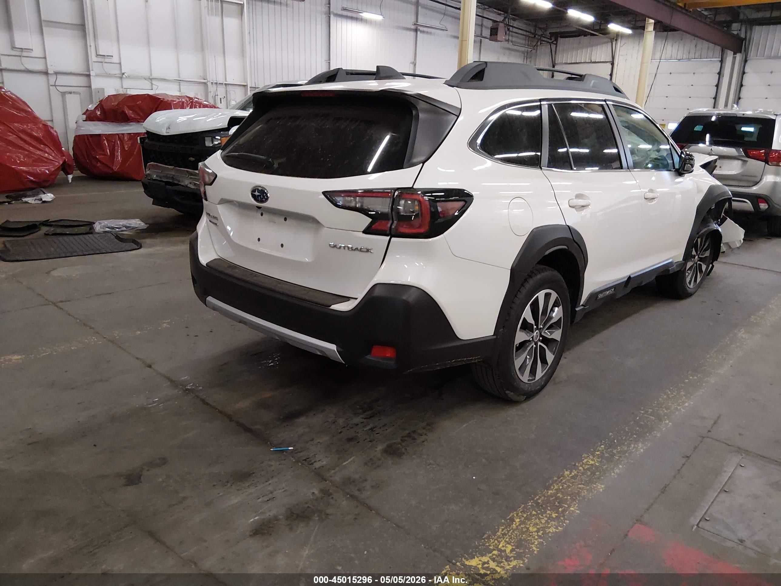 2024 Subaru Outback VIN 4S4BTANC7R3267958 IAAI salvage auction — Unknown, Salvage (Oregon), sold $6,550 on 2026-07-09 (photo 4)