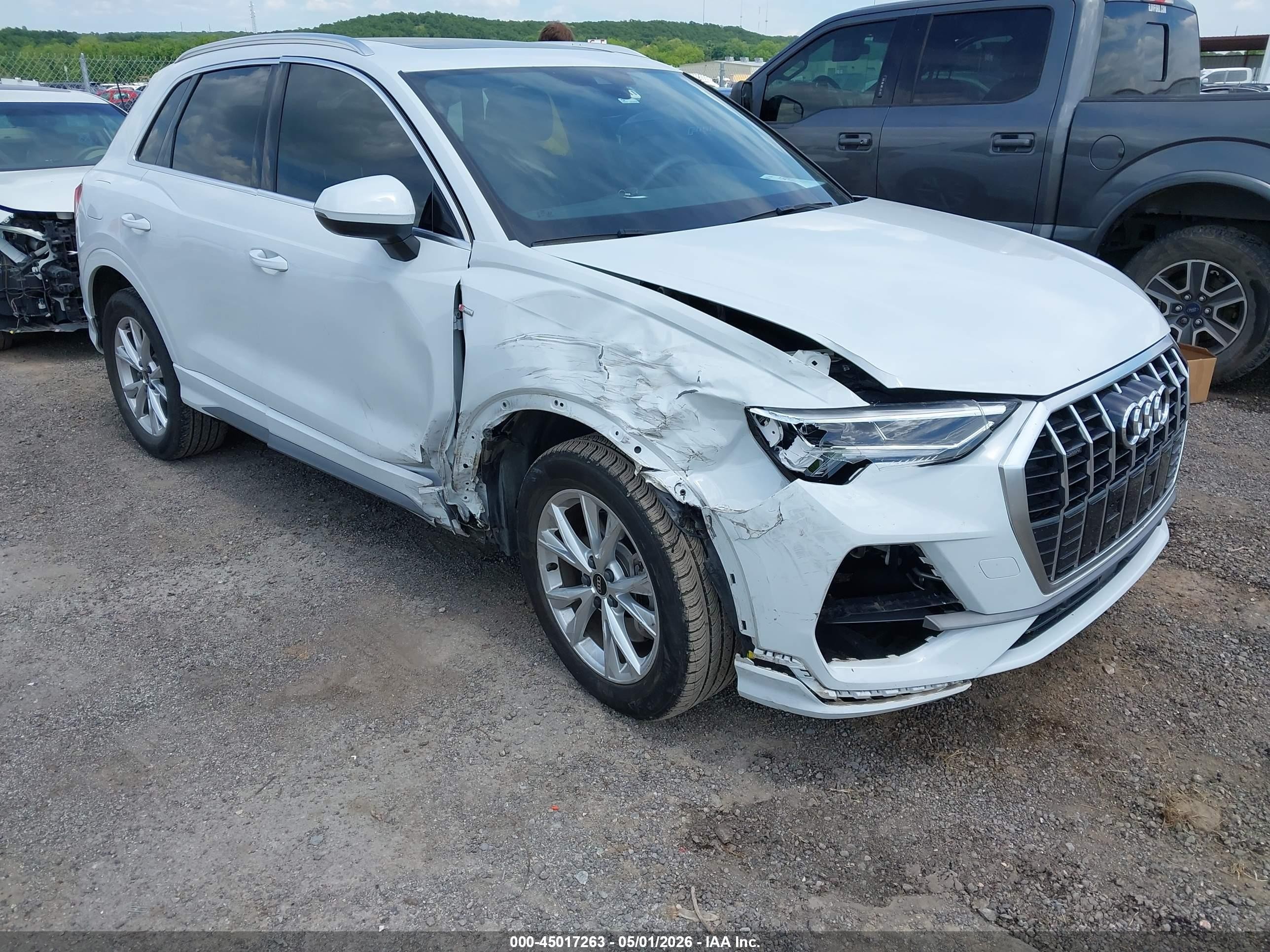 2023 Audi Q3 VIN WA1EECF3XP1020815 — IAAI salvage auction photo