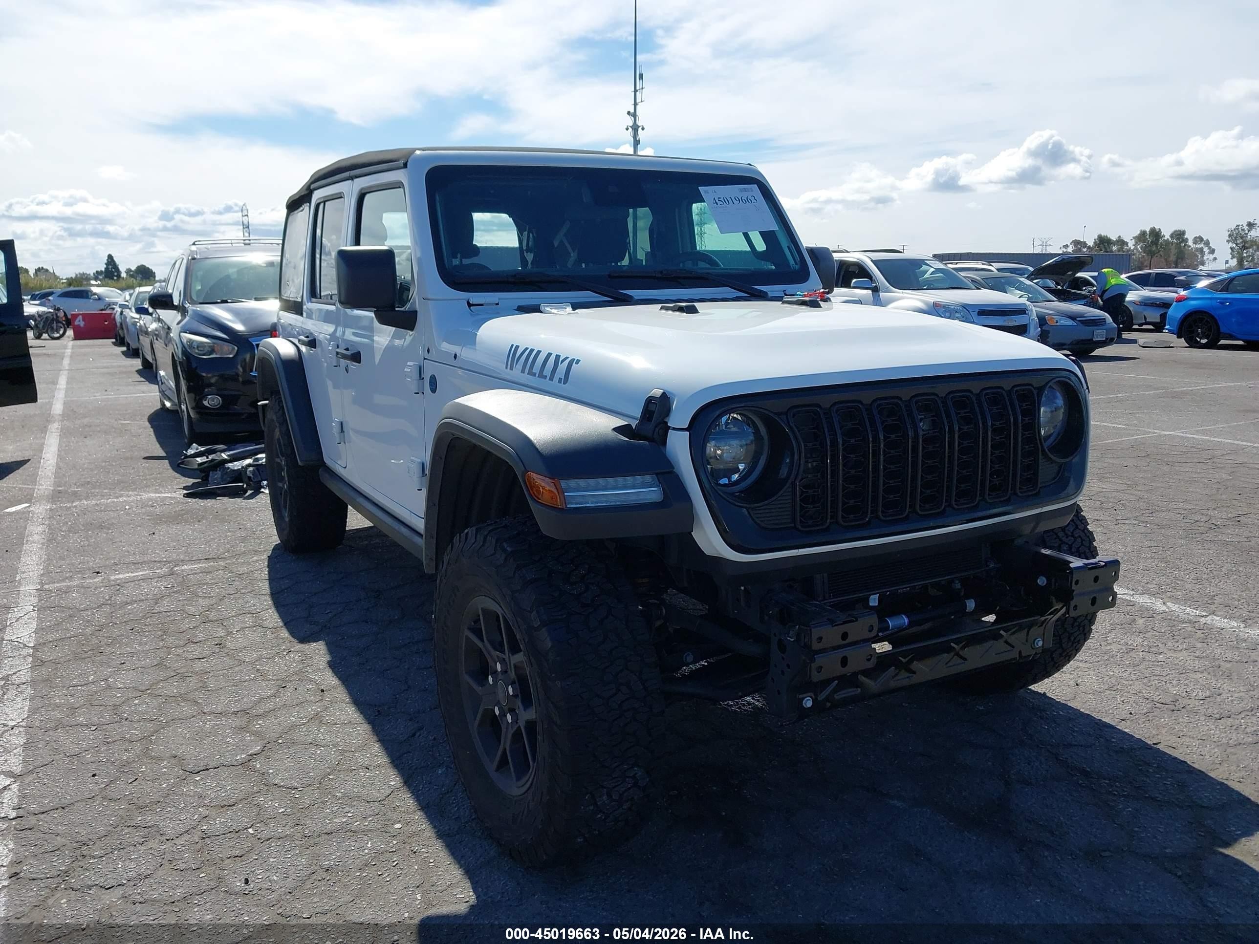 2024 Jeep Wrangler VIN 1C4RJXN62RW220809 IAAI salvage auction — Unknown, Salvage (California), sold $13,500 on 2026-07-09 (photo 1)