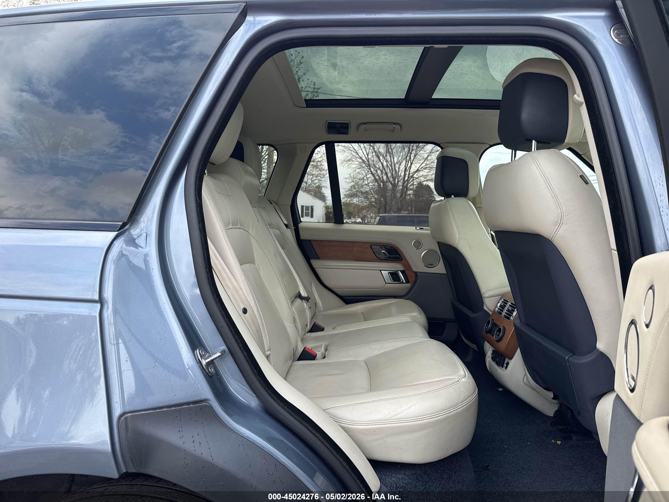 2019 Land Rover Range Rover VIN SALGS2SV7KA539380 IAAI salvage auction — Mechanical, Clear (Massachusetts), sold $16,900 on 2026-06-13 (photo 6)