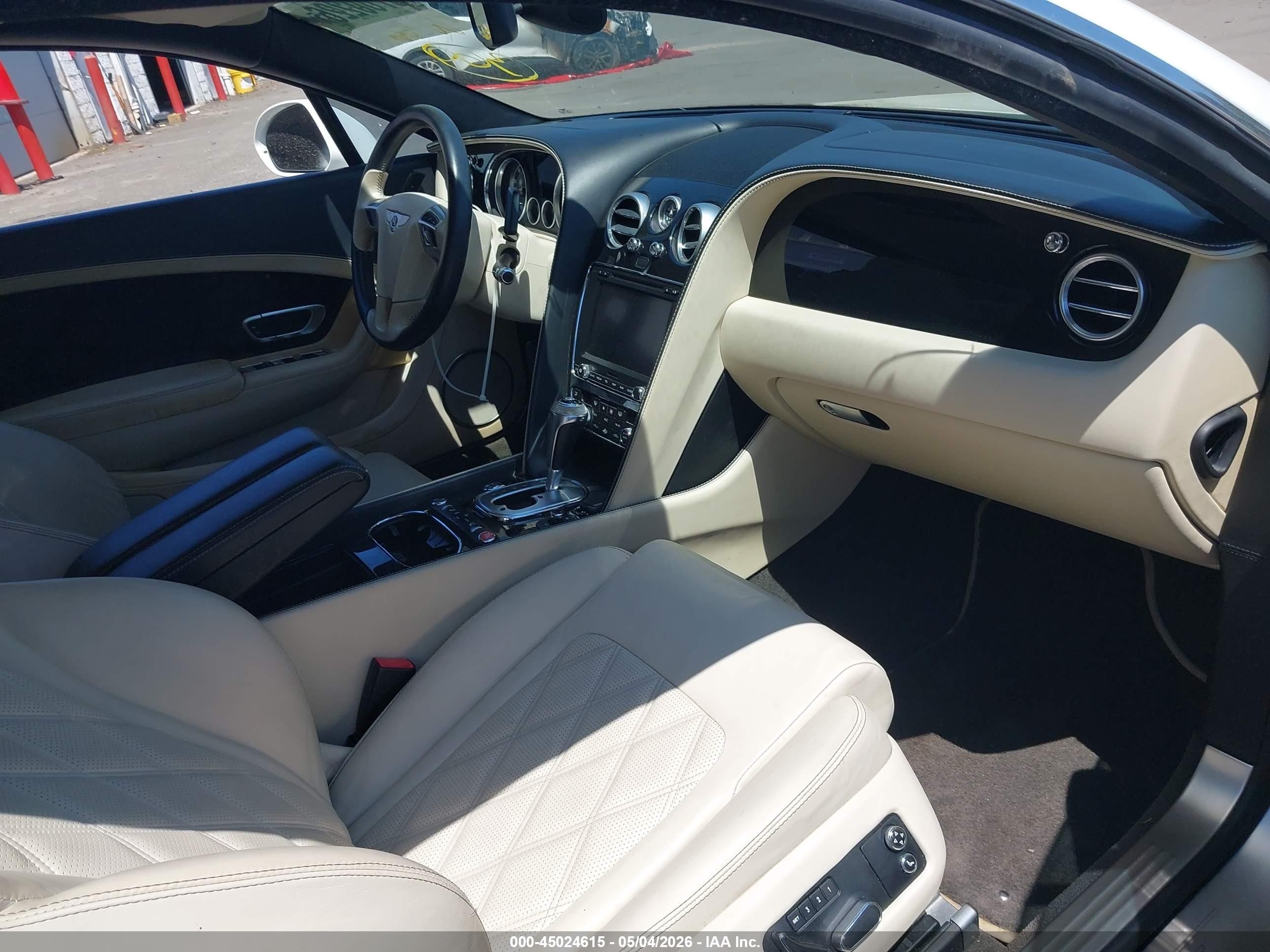 2012 Bentley Continental gt VIN SCBFR7ZAXCC071524 IAAI salvage auction — Normal Wear, Clear (New York), sold $27,500 on 2026-05-12 (photo 5)