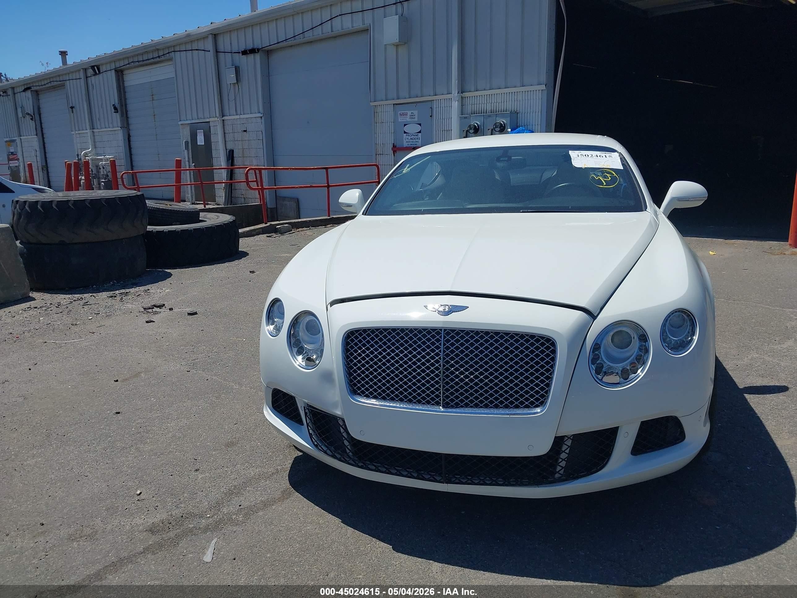 2012 Bentley Continental gt VIN SCBFR7ZAXCC071524 IAAI salvage auction — Normal Wear, Clear (New York), sold $27,500 on 2026-05-12 (photo 6)