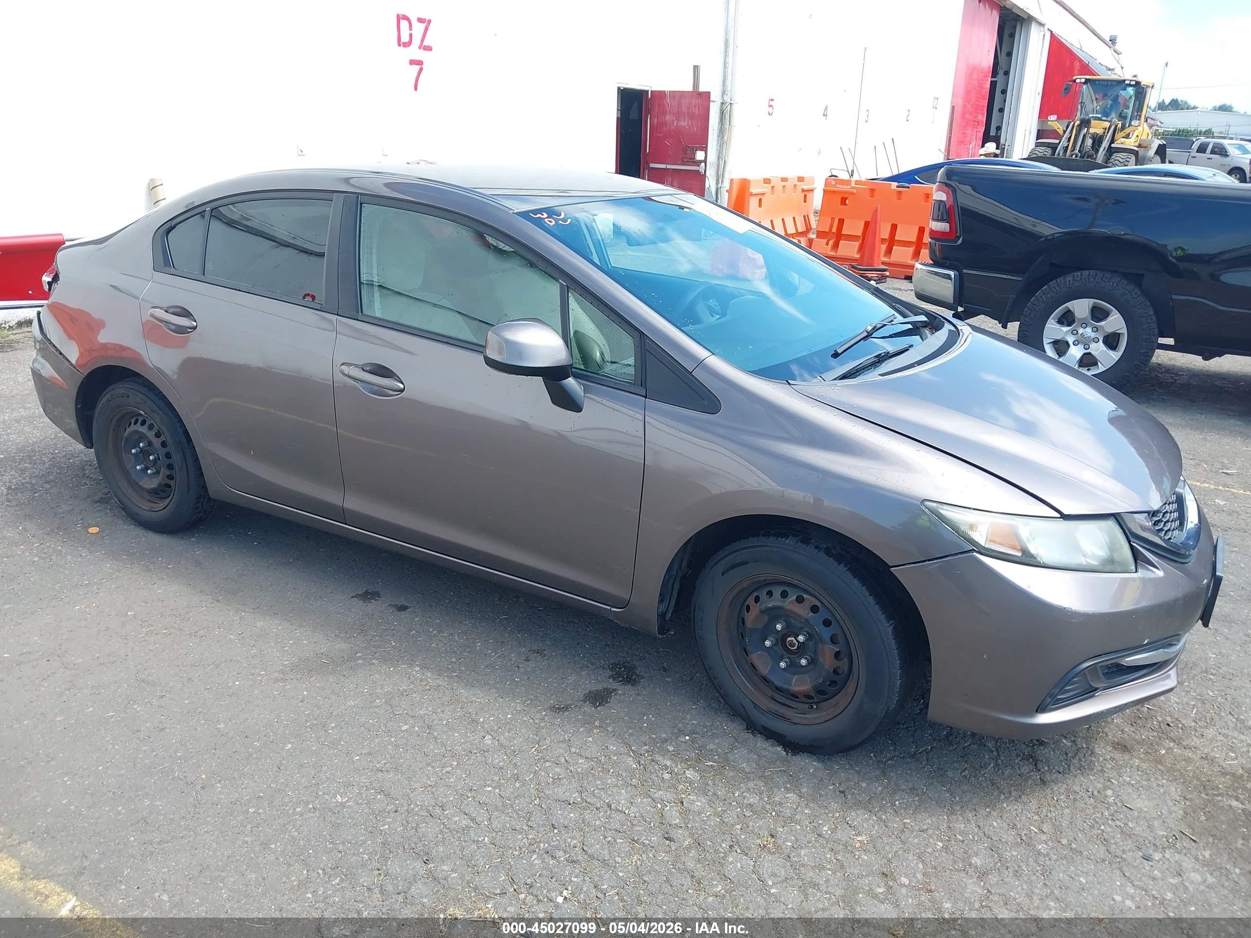 2013 Honda Civic VIN 19XFB2F50DE231805 IAAI salvage auction — Rear End, Salvage (Oregon), sold $1,675 on 2026-07-09 (photo 1)