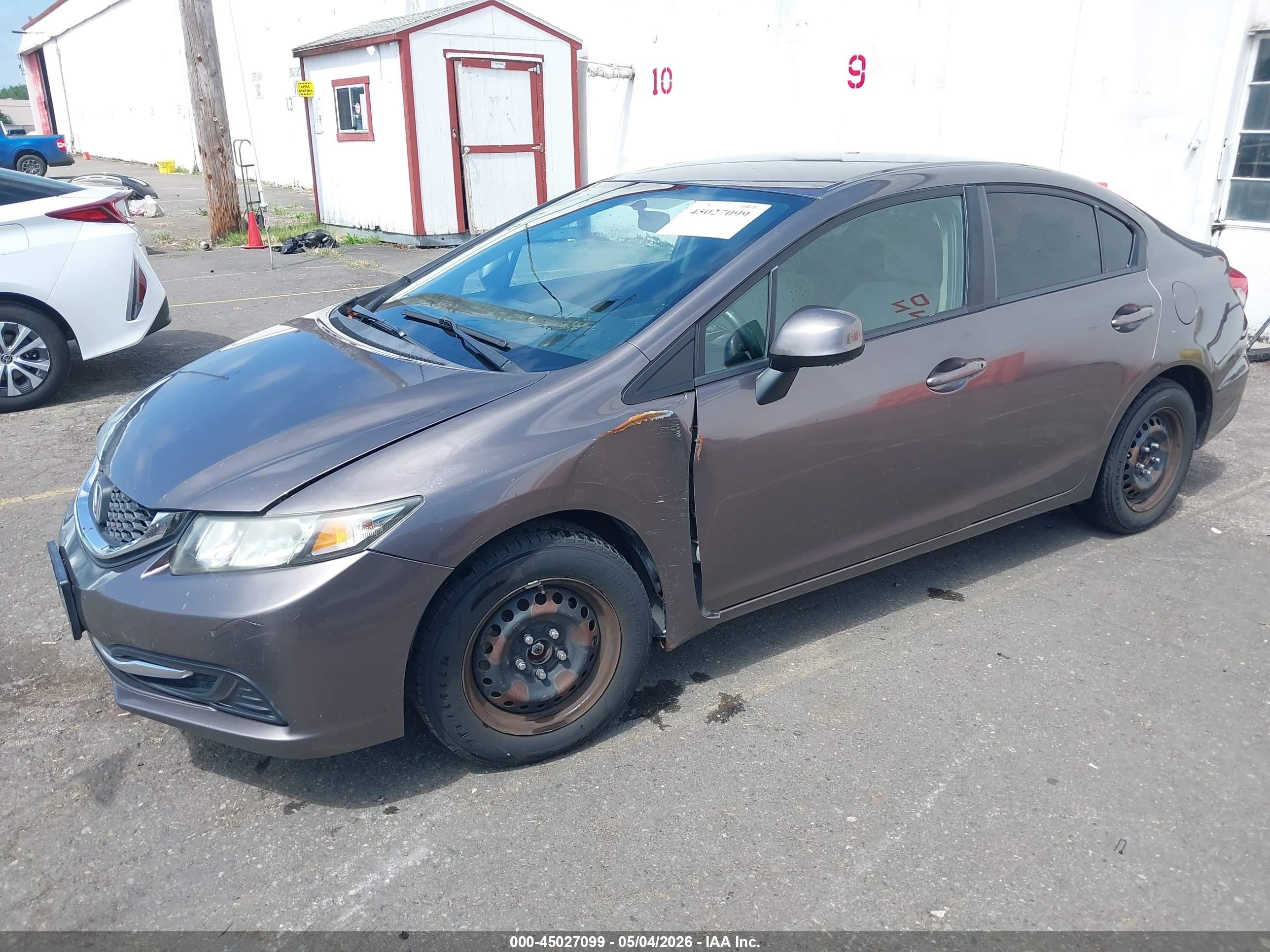 2013 Honda Civic VIN 19XFB2F50DE231805 IAAI salvage auction — Rear End, Salvage (Oregon), sold $1,675 on 2026-07-09 (photo 2)