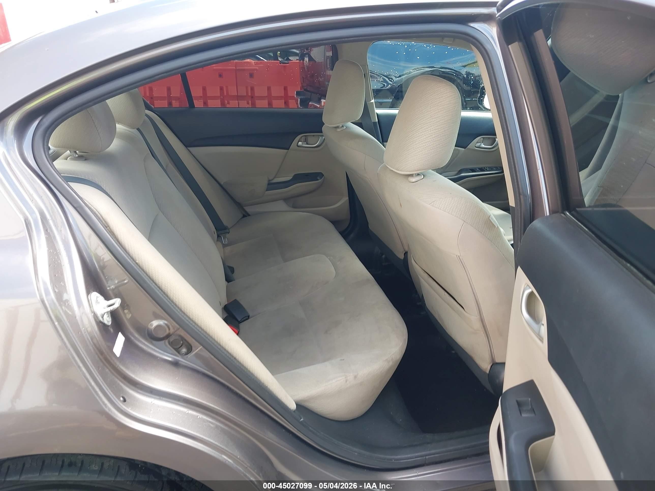 2013 Honda Civic VIN 19XFB2F50DE231805 IAAI salvage auction — Rear End, Salvage (Oregon), sold $1,675 on 2026-07-09 (photo 8)
