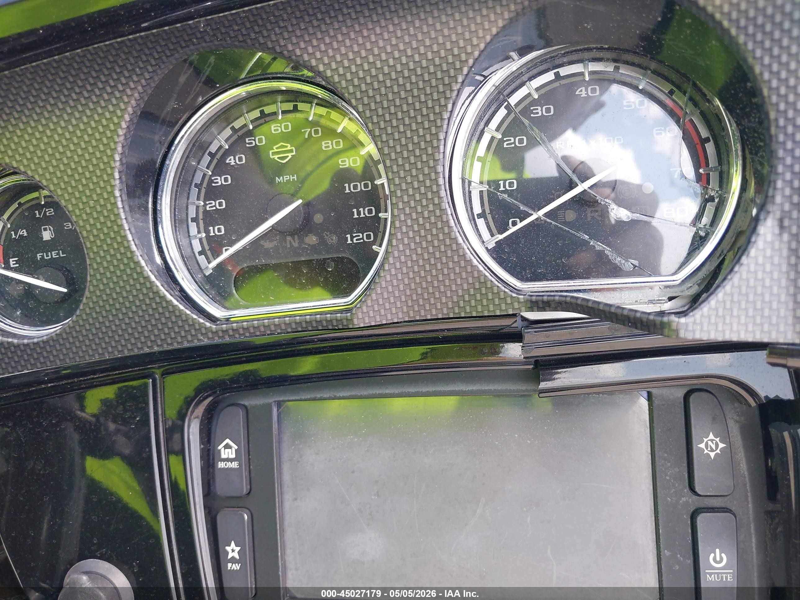 2016 Harley-davidson Street glide VIN 1HD1PXN14GB951731 IAAI salvage auction — All Over, Rebuildable (Florida), sold $3,525 on 2026-09-02 (photo 7)