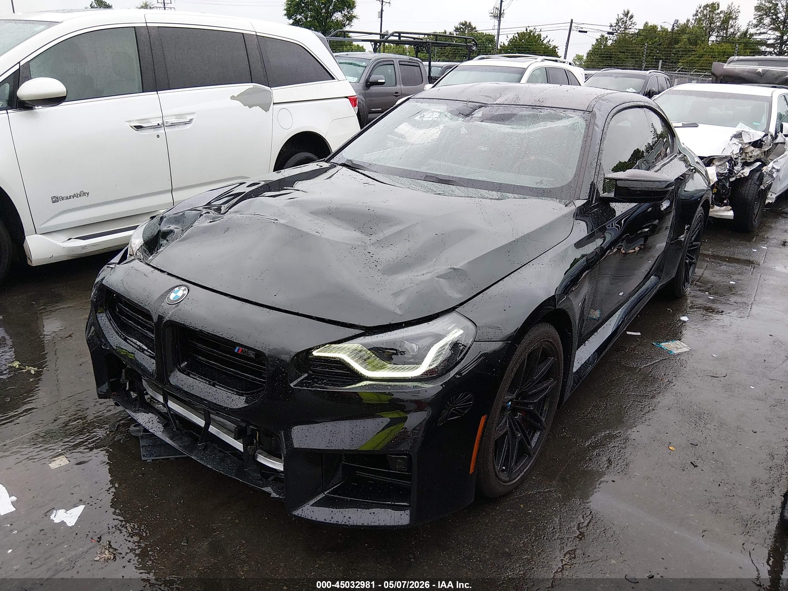 2025 BMW M2 VIN 3MF23DM09S8F54919 IAAI salvage auction — Rollover, Salvage (North Carolina), sold $22,100 on 2026-08-24 (photo 2)
