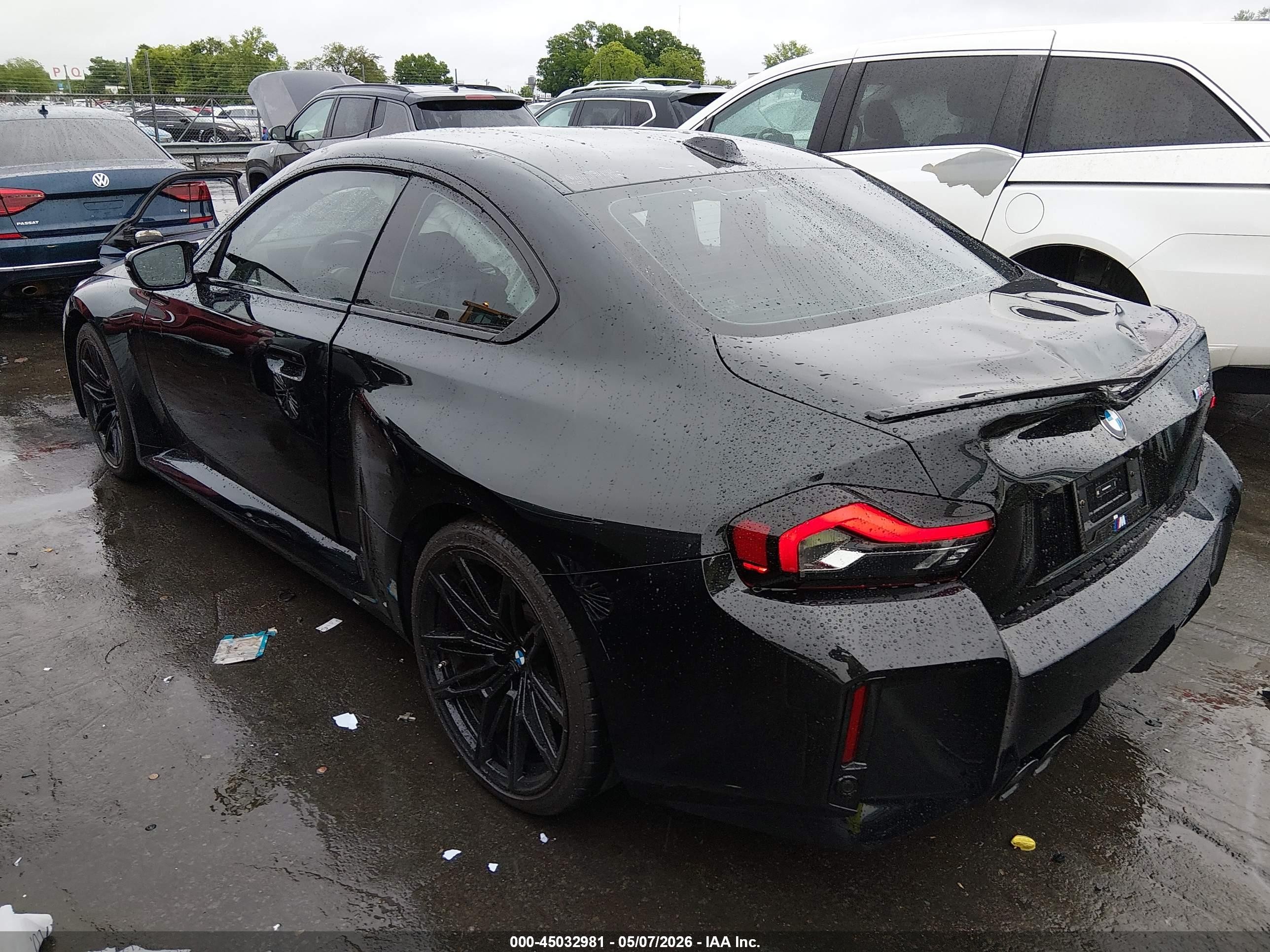 2025 BMW M2 VIN 3MF23DM09S8F54919 IAAI salvage auction — Rollover, Salvage (North Carolina), sold $22,100 on 2026-08-24 (photo 3)