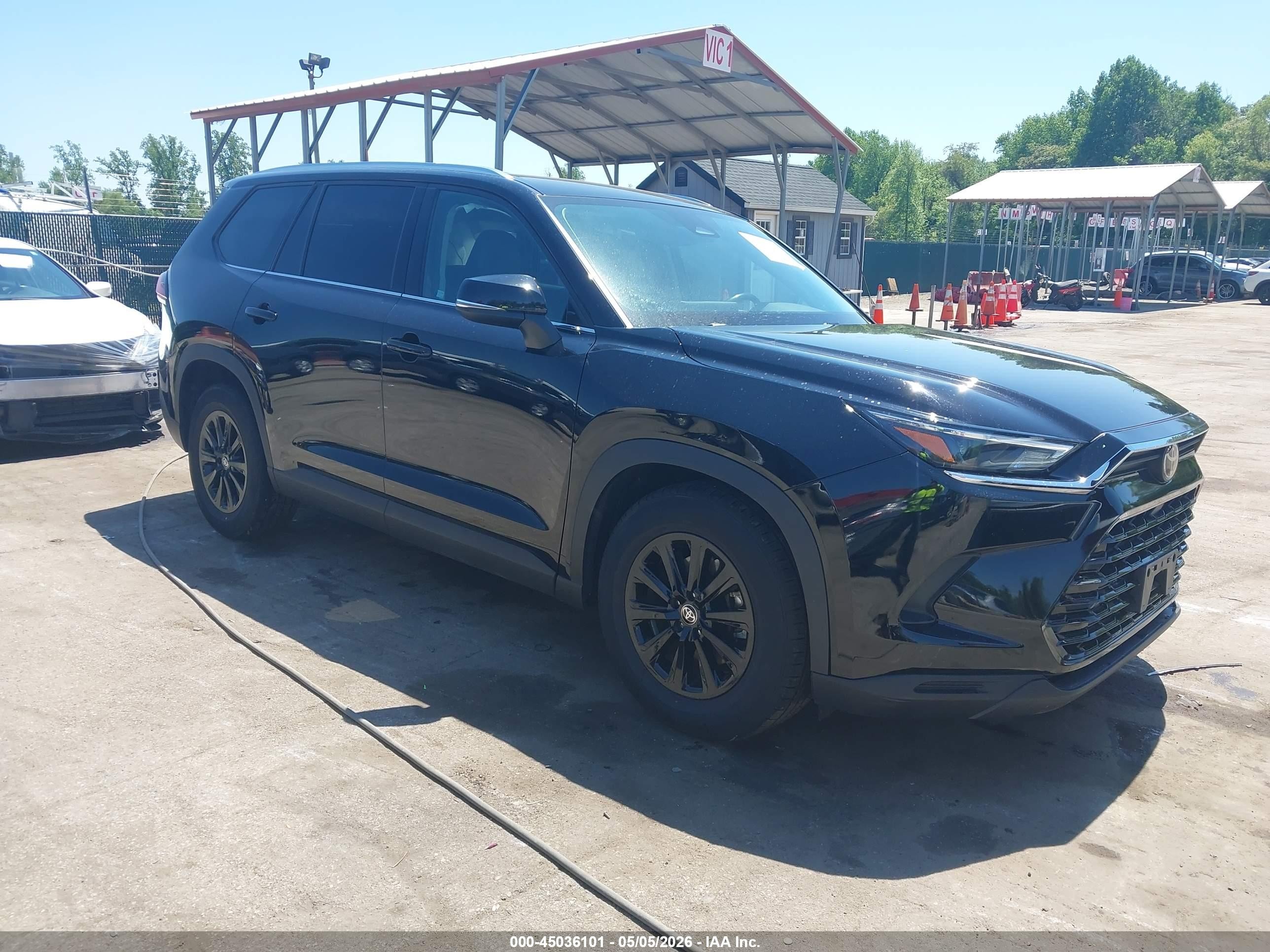 2024 Toyota Highlander VIN 5TDAAAB58RS056794 — IAAI salvage auction photo
