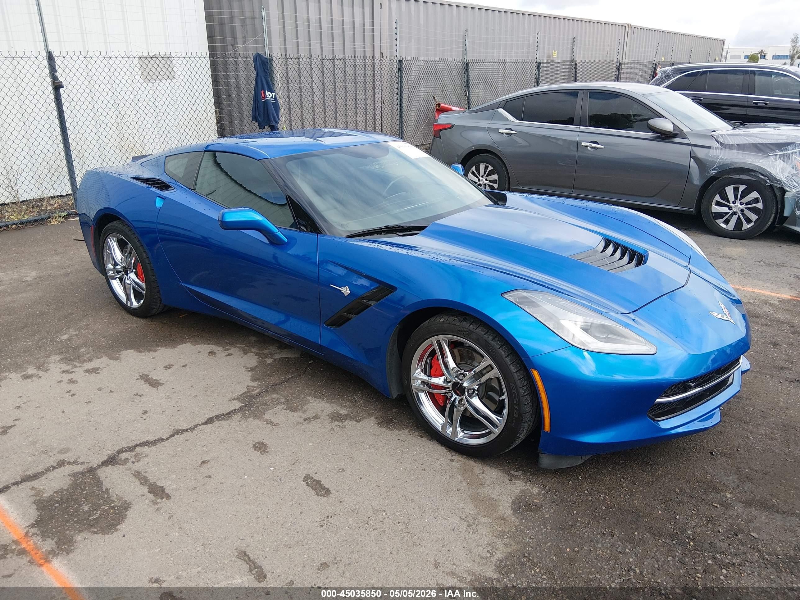 2016 Chevrolet Corvette Stingray VIN 1G1YF2D78G5112958 — IAAI salvage auction photo