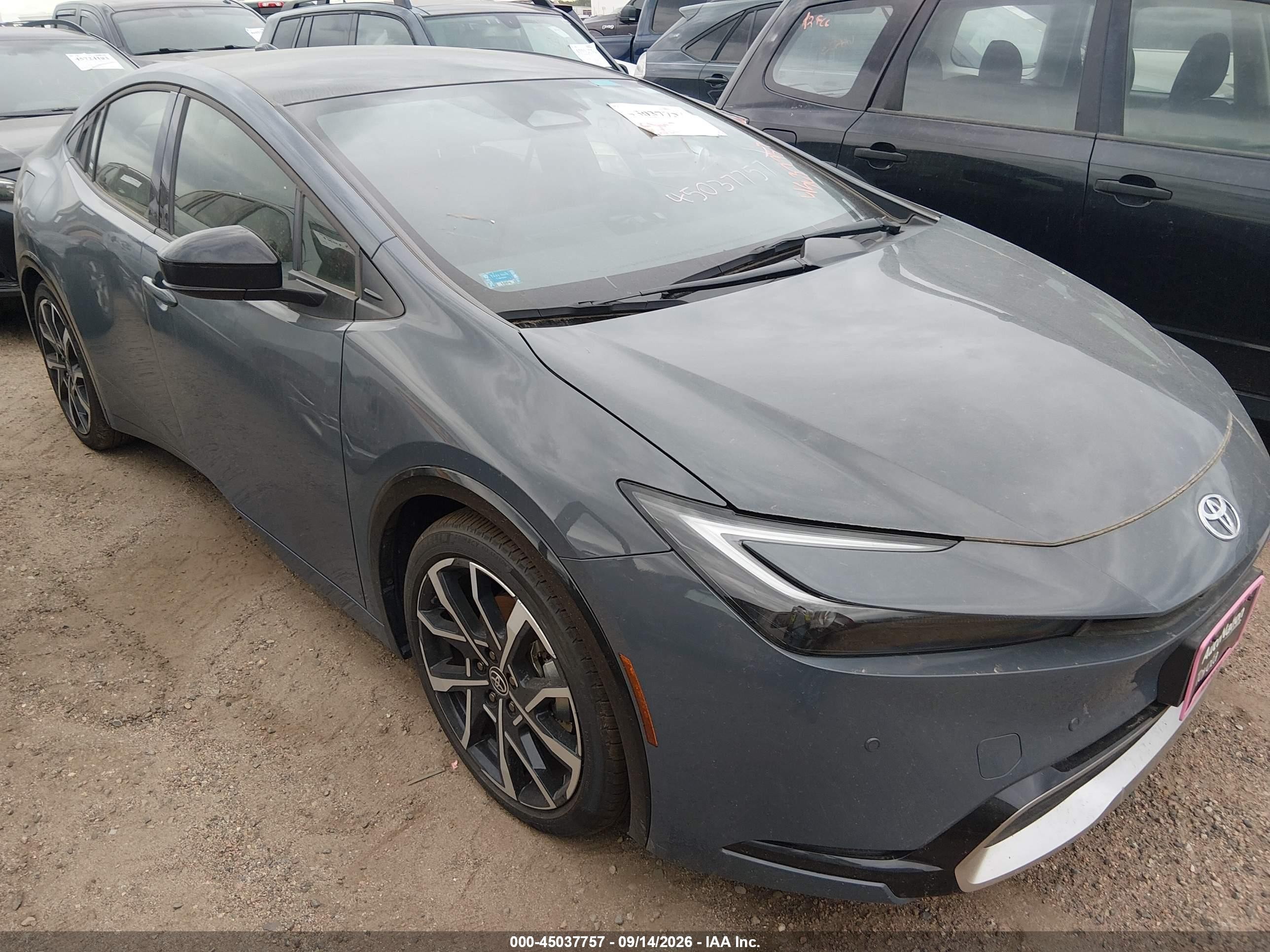 2025 Toyota Prius Plug-In VIN JTDACACU4S3043189 — IAAI salvage auction photo