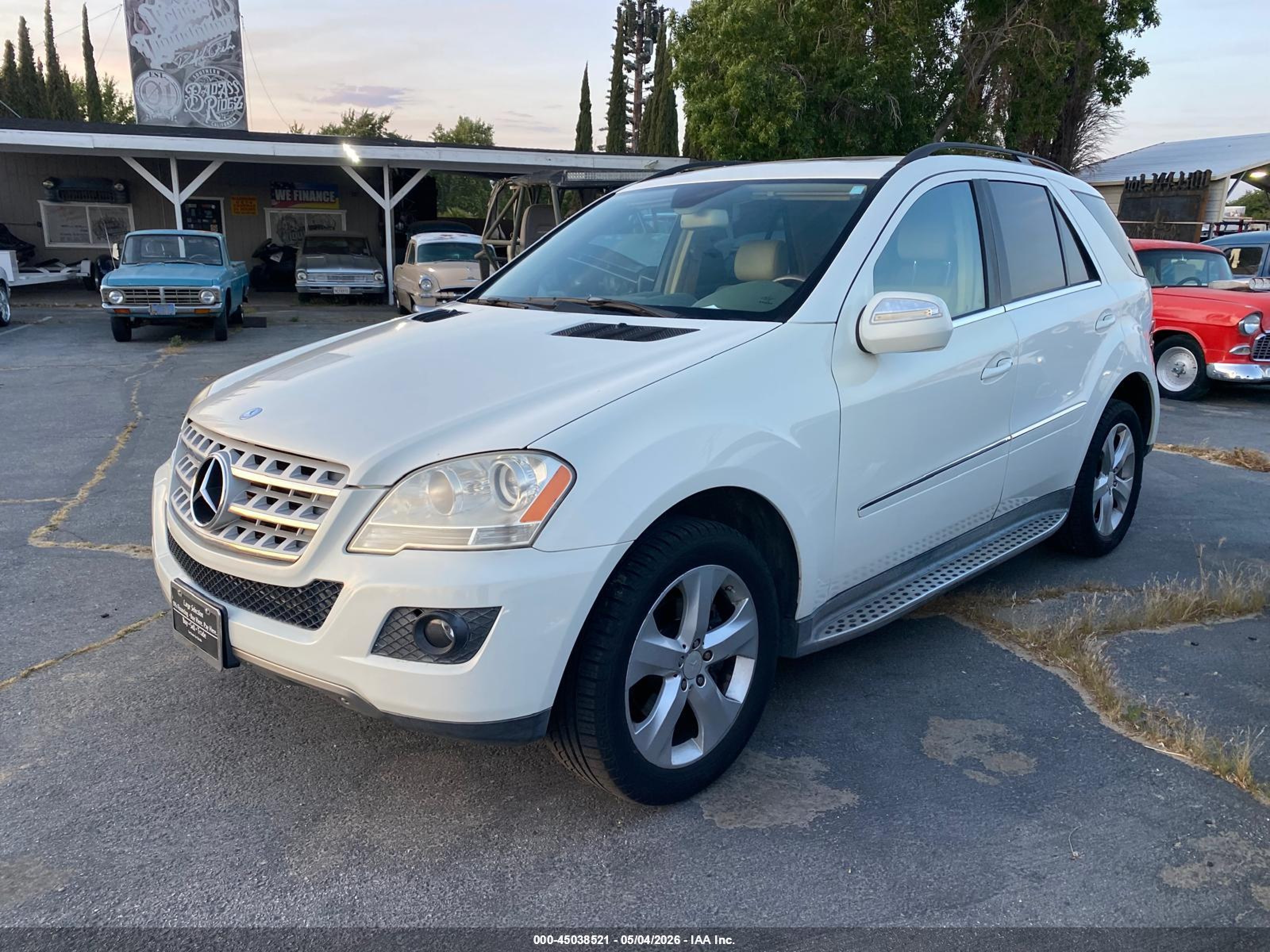 2010 Mercedes-Benz ML-Class VIN 4JGBB2FB5AA558814 IAAI salvage auction — Normal Wear, Clear - Dealer Only (California), sold $525 on 2026-07-09 (photo 2)