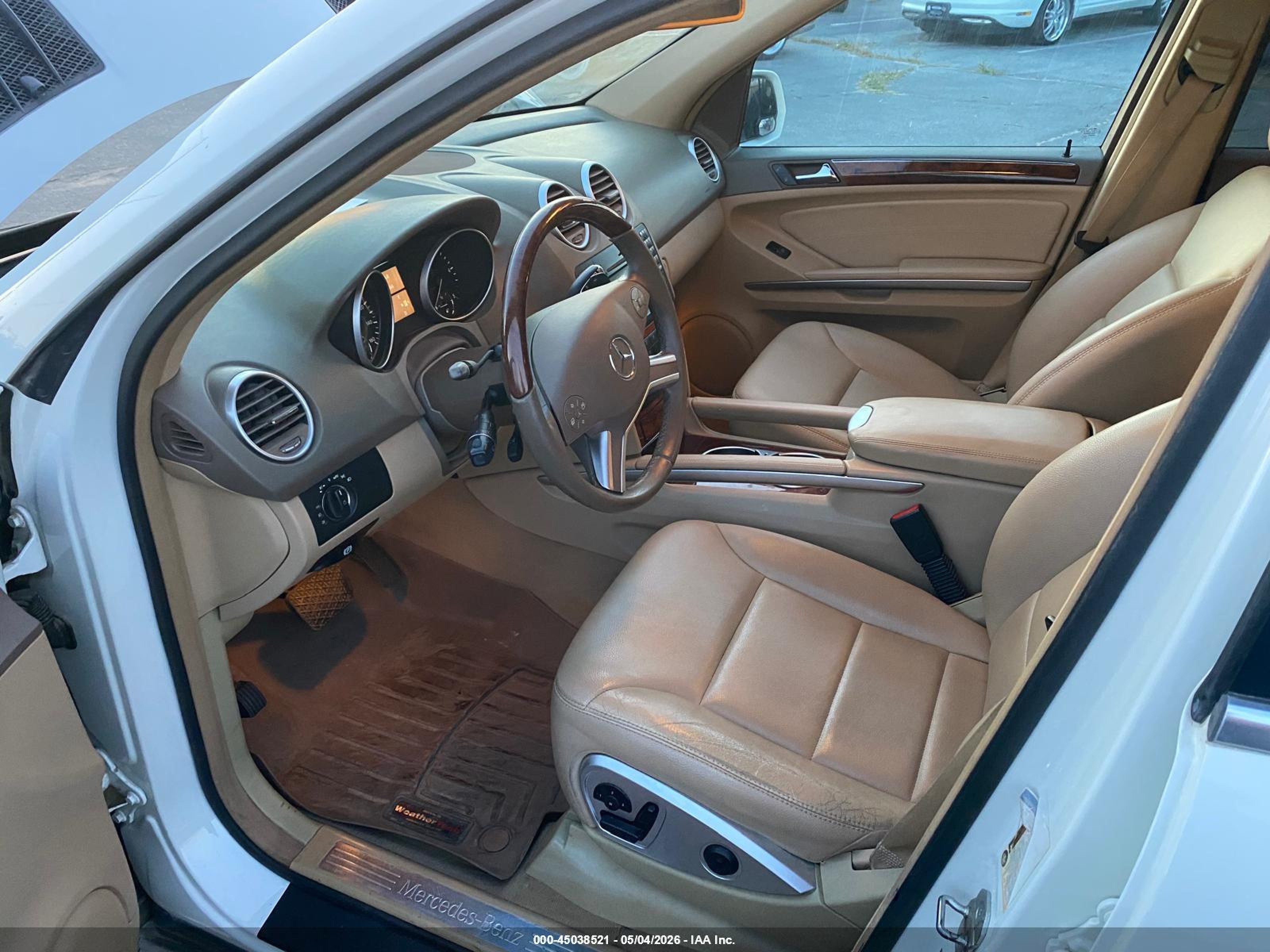 2010 Mercedes-Benz ML-Class VIN 4JGBB2FB5AA558814 IAAI salvage auction — Normal Wear, Clear - Dealer Only (California), sold $525 on 2026-07-09 (photo 5)