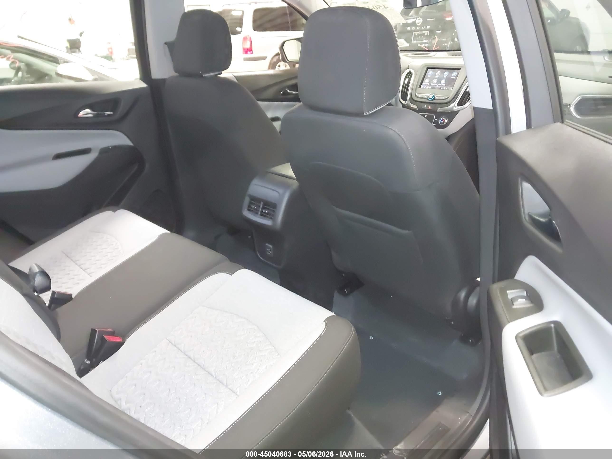 2024 Chevrolet Equinox VIN 3GNAXSEGXRL181214 IAAI salvage auction — Side, Mv-907A (New York), sold $5,300 on 2026-07-11 (photo 8)