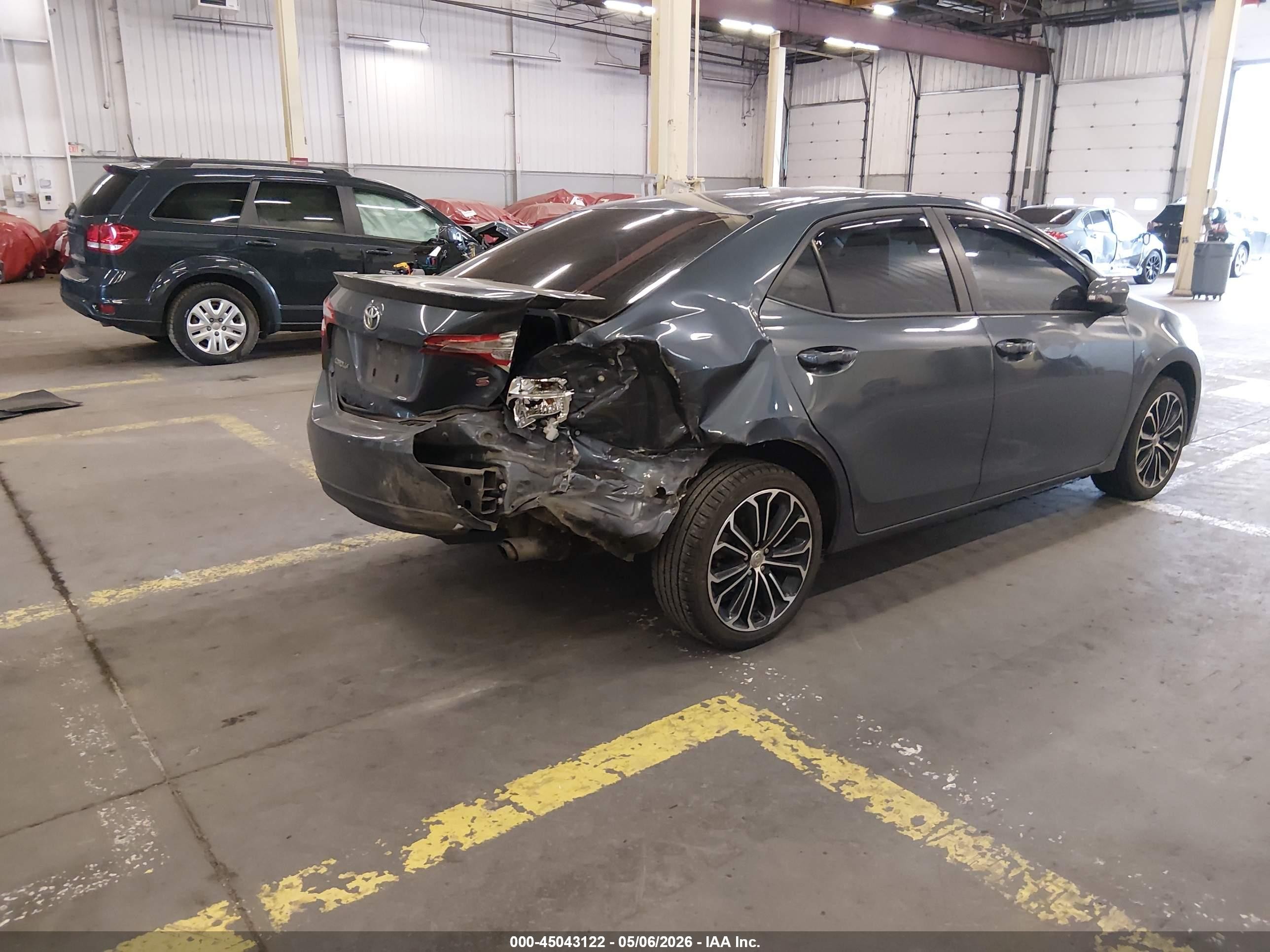 2016 Toyota Corolla VIN 2T1BURHE8GC739201 IAAI salvage auction — Rear End, Salvage (Oregon), sold $2,900 on 2026-07-09 (photo 4)