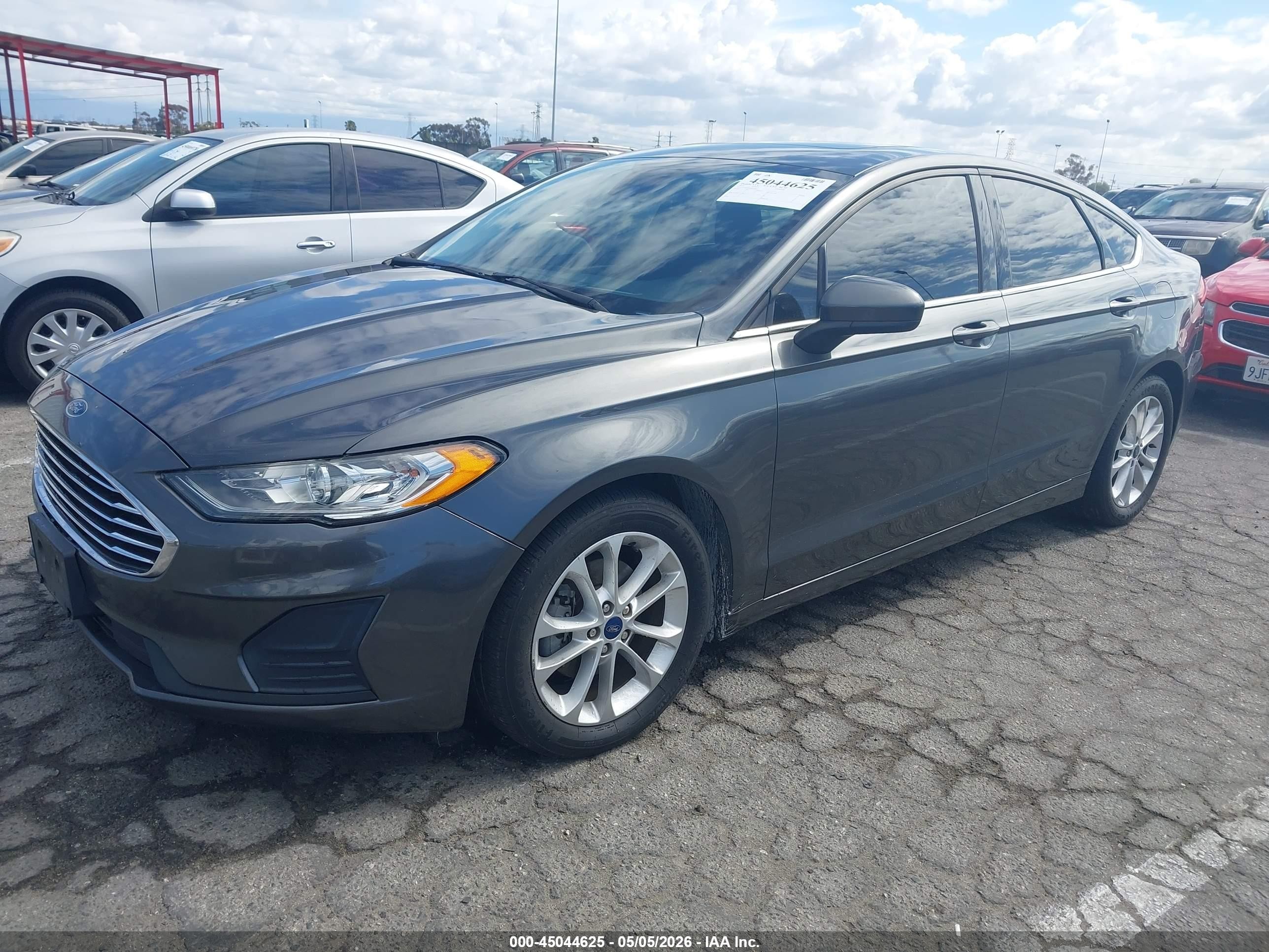 2019 Ford Fusion VIN 3FA6P0HD0KR108432 IAAI salvage auction — Normal Wear, Clear - Dealer Only (California), sold $1,750 on 2026-07-09 (photo 6)