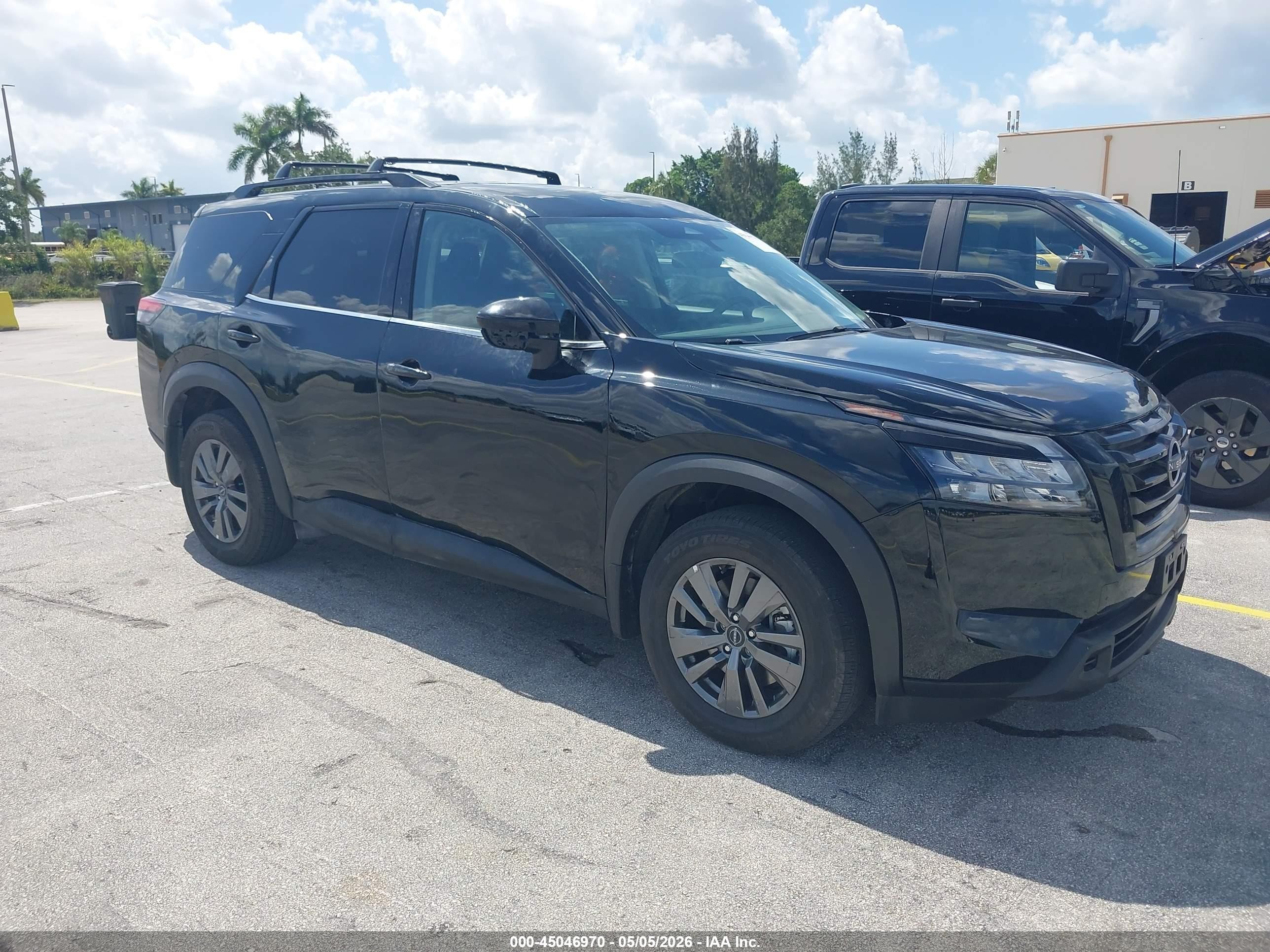 2025 Nissan Pathfinder Sv VIN 5N1DR3BA8SC301109 — IAAI salvage auction photo