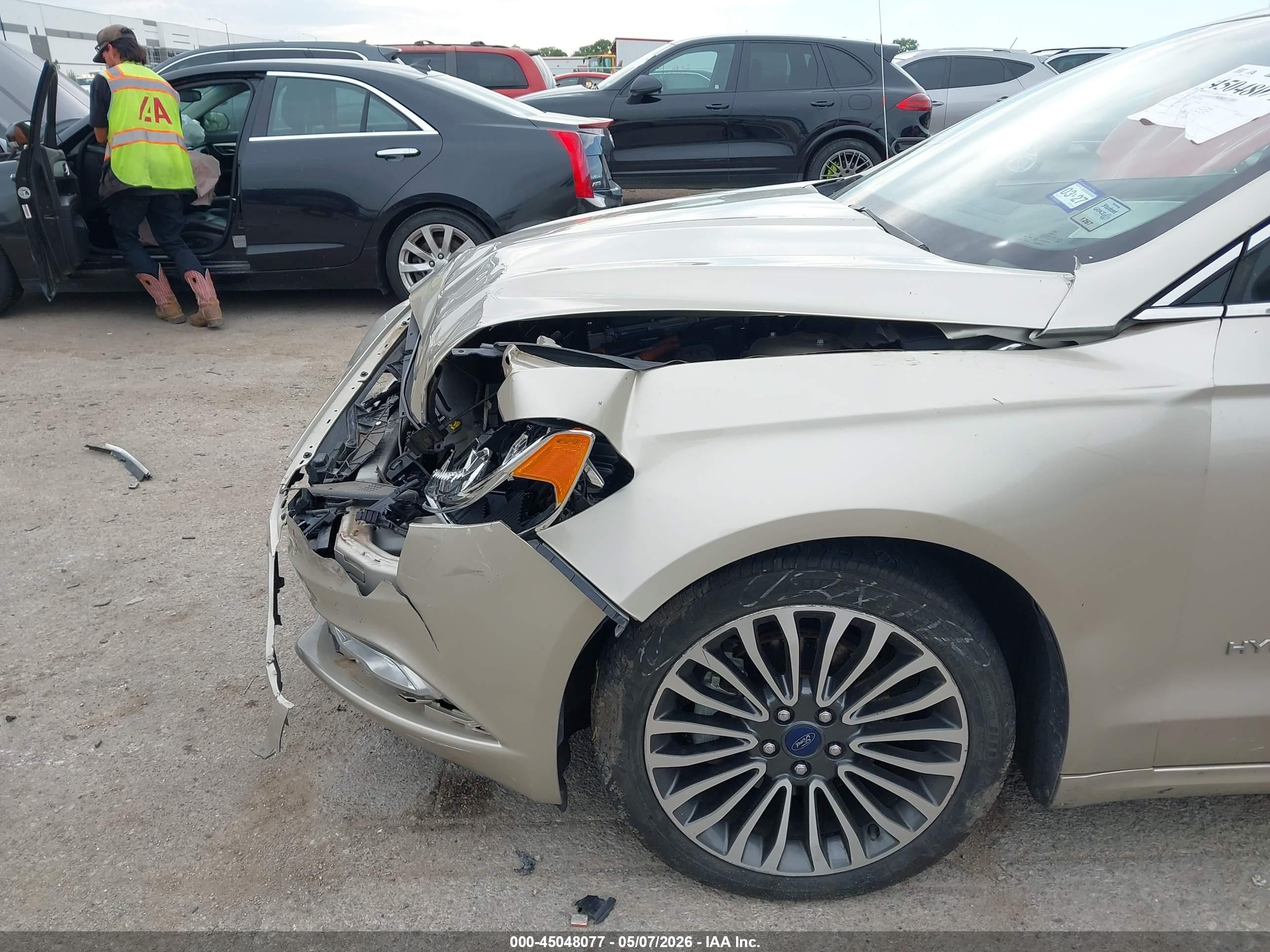 2017 Ford Fusion VIN 3FA6P0LUXHR349544 IAAI salvage auction — Front End, Original (Texas), sold $2,300 on 2026-08-26 (photo 6)