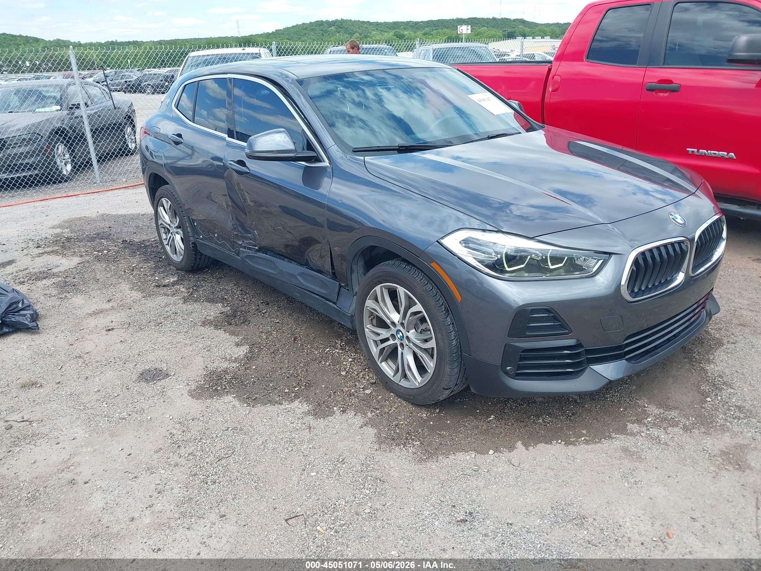 2021 BMW X2 VIN WBXYJ1C06M5S38142 — IAAI salvage auction photo