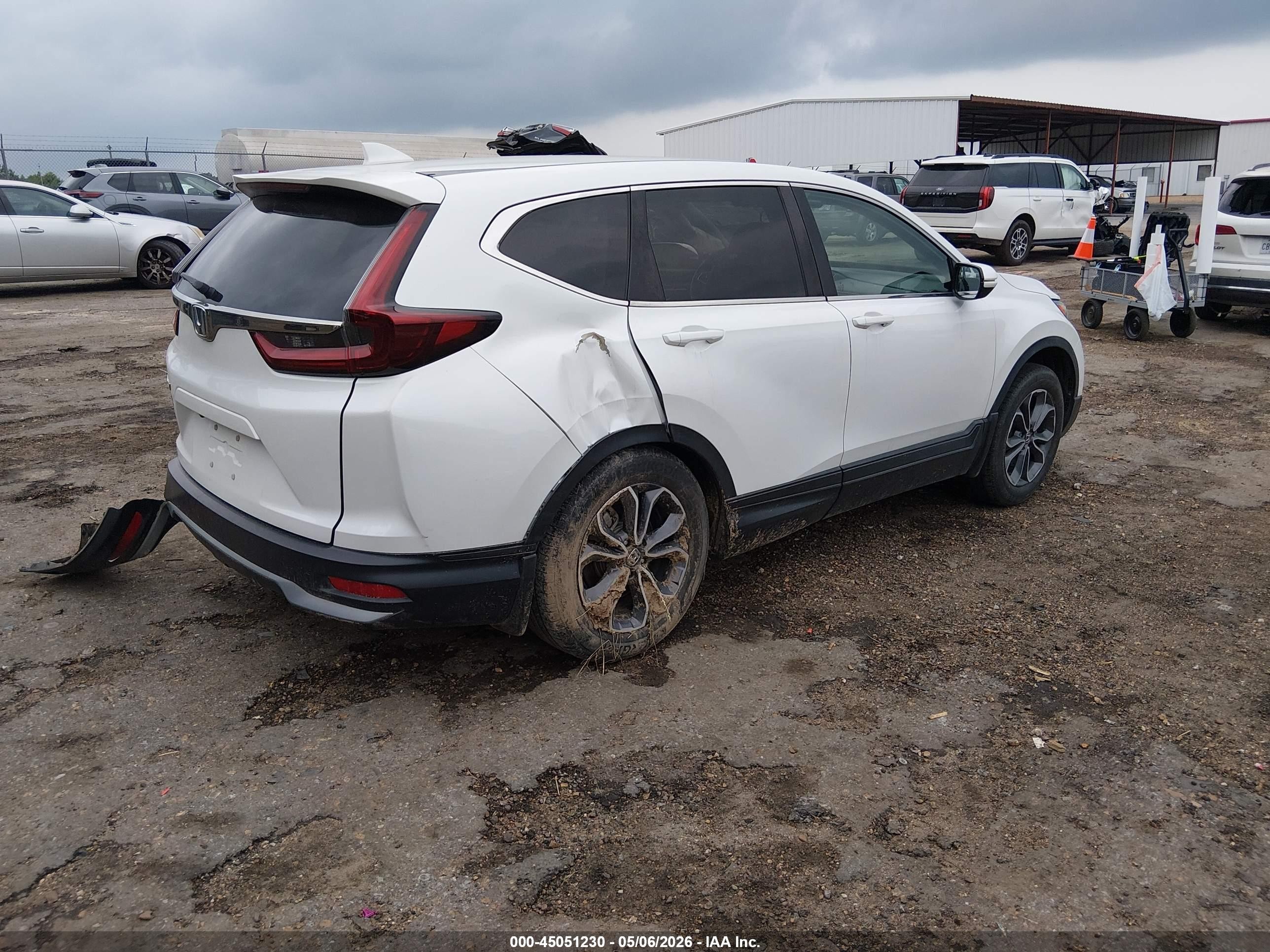 2021 Honda CR-V VIN 2HKRW1H83MH407776 IAAI salvage auction — Side, Salvage (Mississippi), sold $6,900 on 2026-07-10 (photo 4)