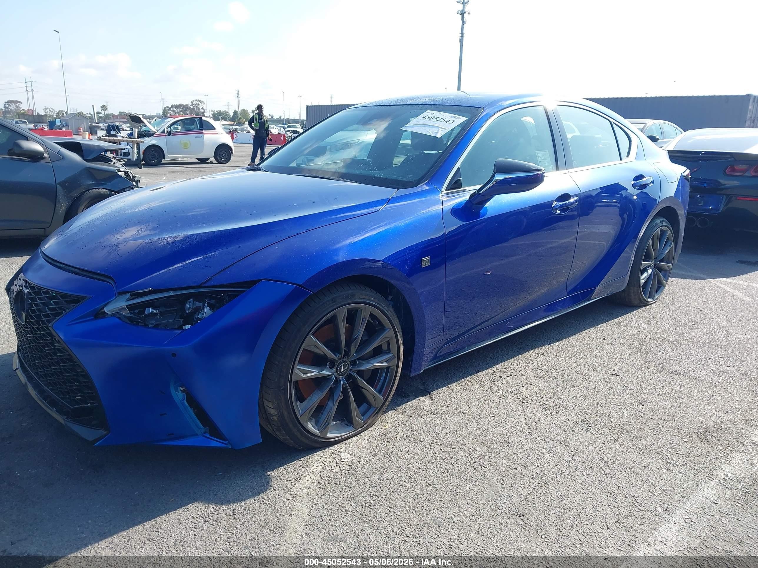 2025 Lexus Is 300 VIN JTHBA1D25S5135731 IAAI salvage auction — Side, Salvage (California), sold $16,800 on 2026-06-25 (photo 2)