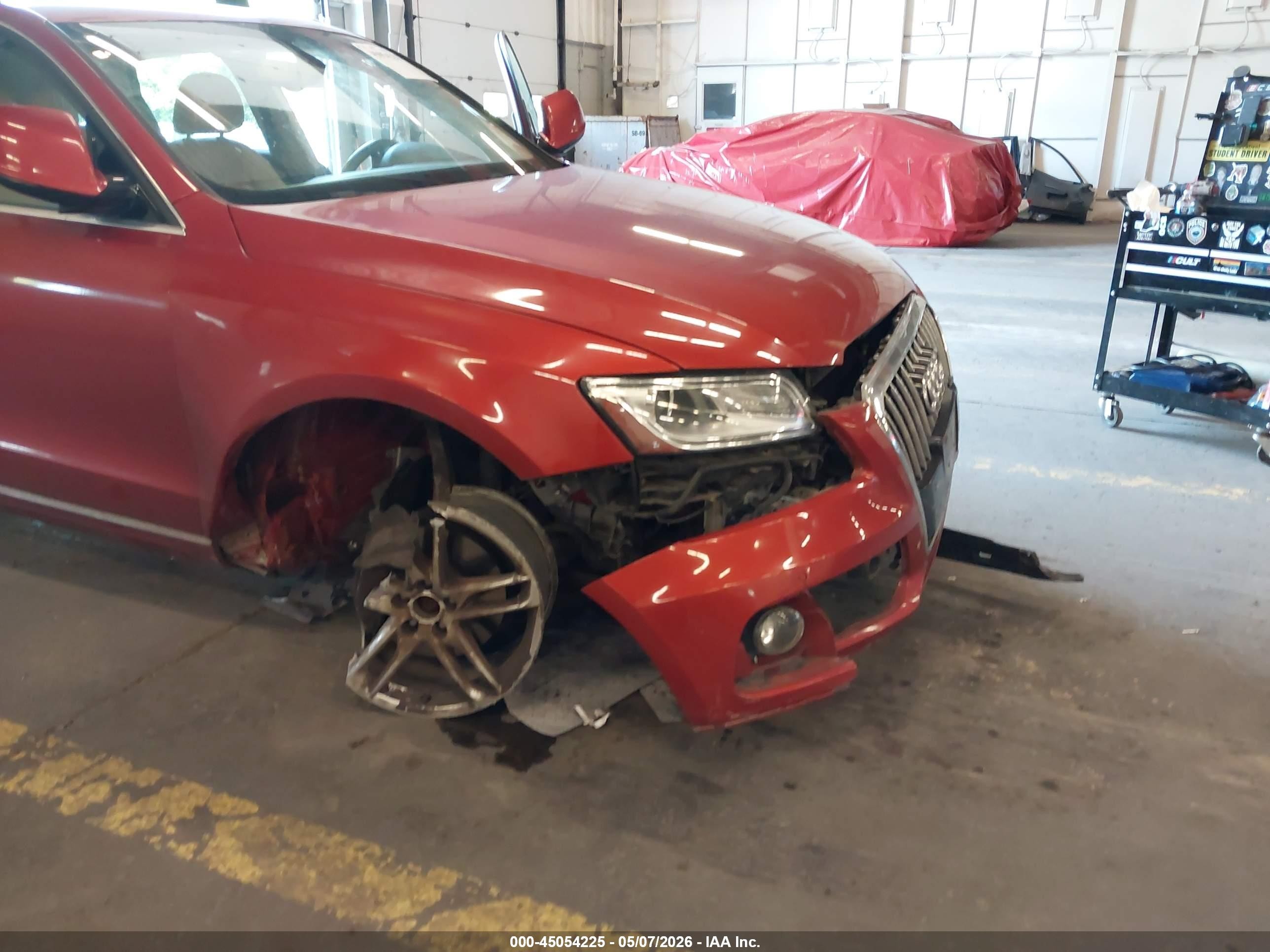 2015 Audi Q5 VIN WA1LFAFP5FA108665 IAAI salvage auction — Unknown, Salvage (Oregon), sold $2,150 on 2026-07-09 (photo 6)