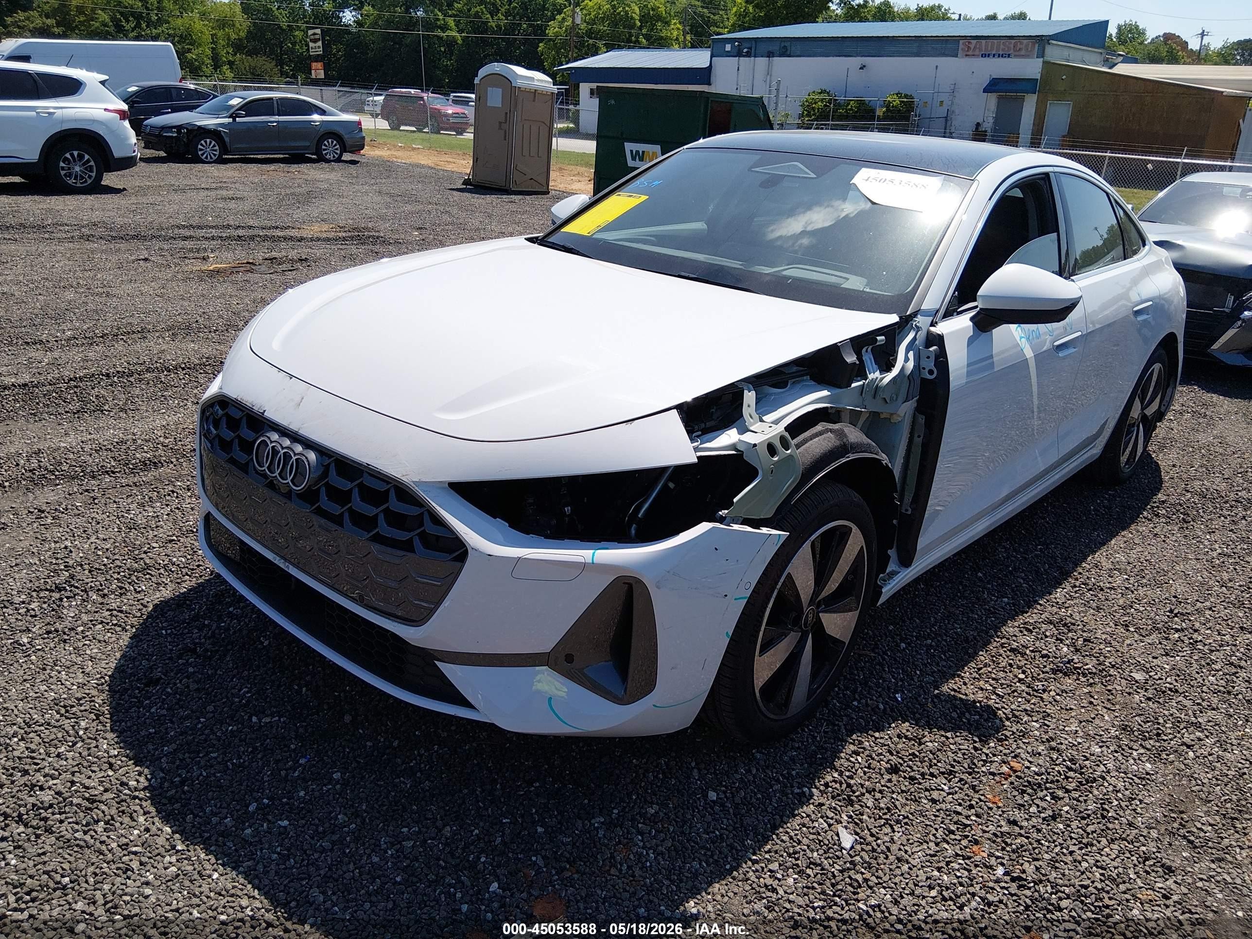 2025 Audi A5 VIN WAU2BCFU6SN069924 IAAI salvage auction — Front & Rear, Salvage (South Carolina), sold $21,500 on 2026-08-18 (photo 2)
