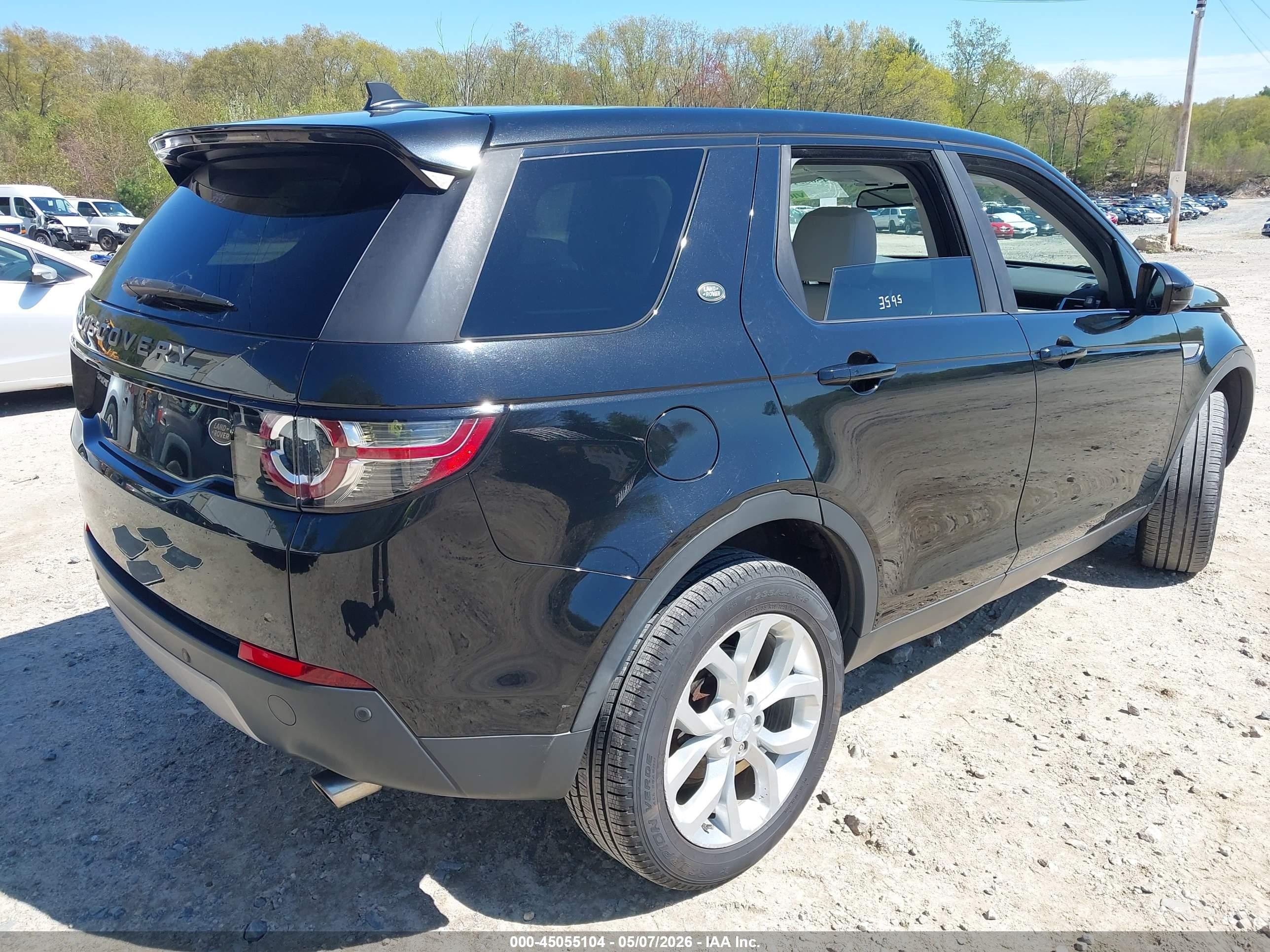 2016 Land Rover Discovery Sport VIN SALCR2BG2GH553603 IAAI salvage auction — Side, Salvage (Massachusetts), sold $2,775 on 2026-06-30 (photo 4)