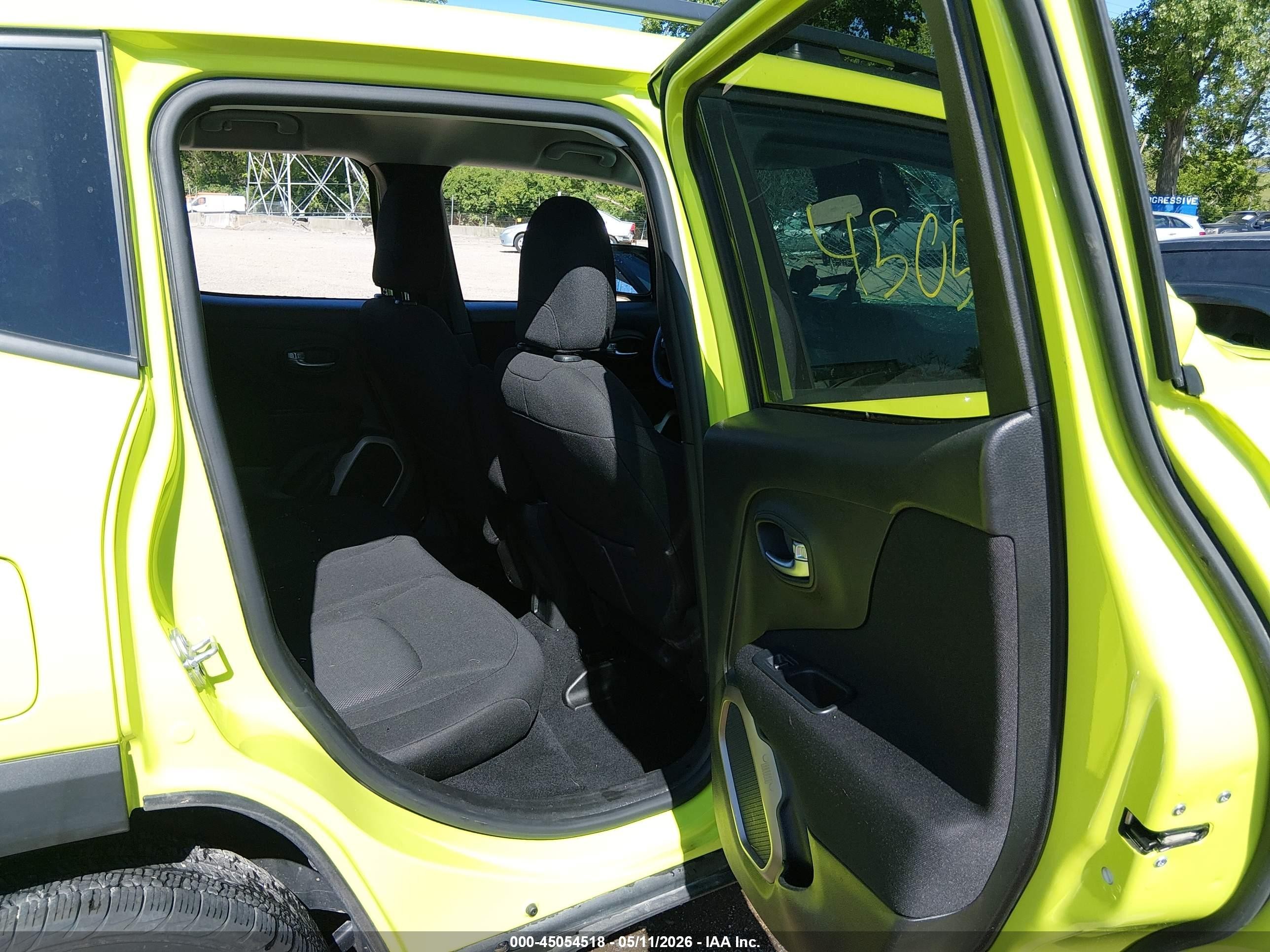 2017 Jeep Renegade VIN ZACCJBBB3HPF30201 IAAI salvage auction — Top/Roof, Salvage (Indiana), sold $1,950 on 2026-09-09 (photo 8)