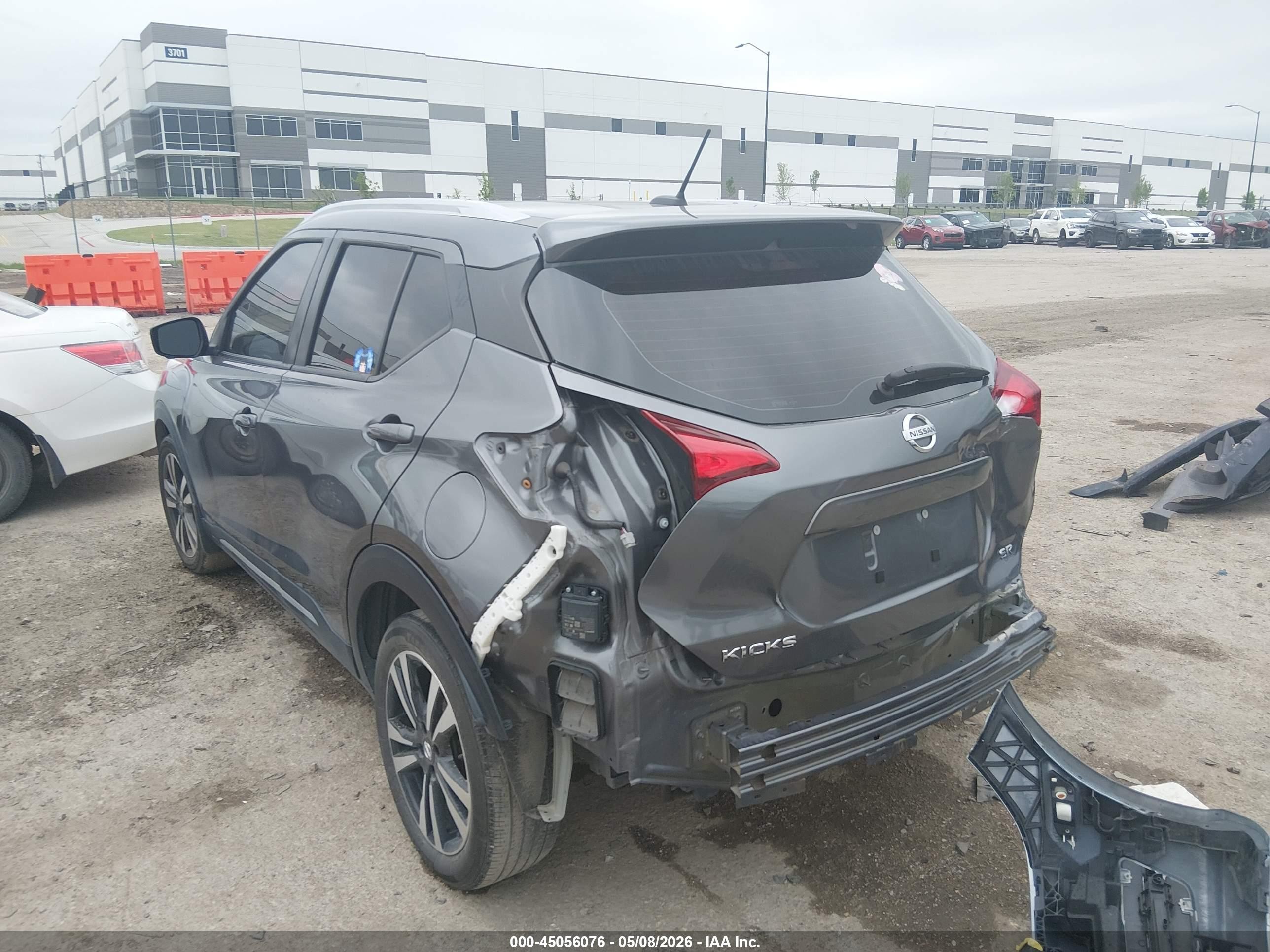 2020 Nissan Kicks VIN 3N1CP5DV8LL526379 IAAI salvage auction — Rear End, Original (Texas), sold $4,000 on 2026-07-09 (photo 3)
