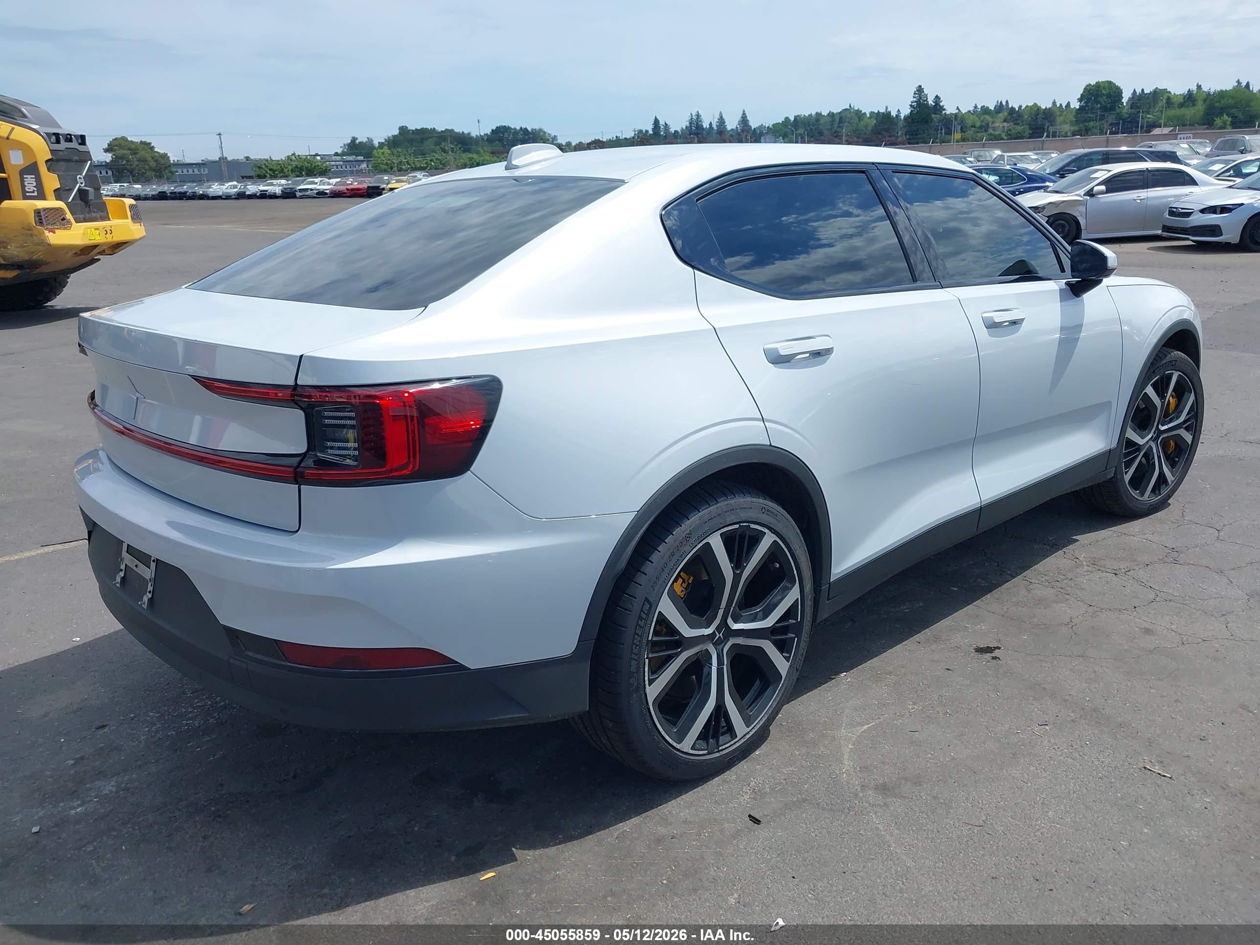 2022 Polestar 2 VIN LPSED3KA5NL060260 IAAI salvage auction — Side, Salvage (Oregon), sold $8,825 on 2026-08-20 (photo 4)