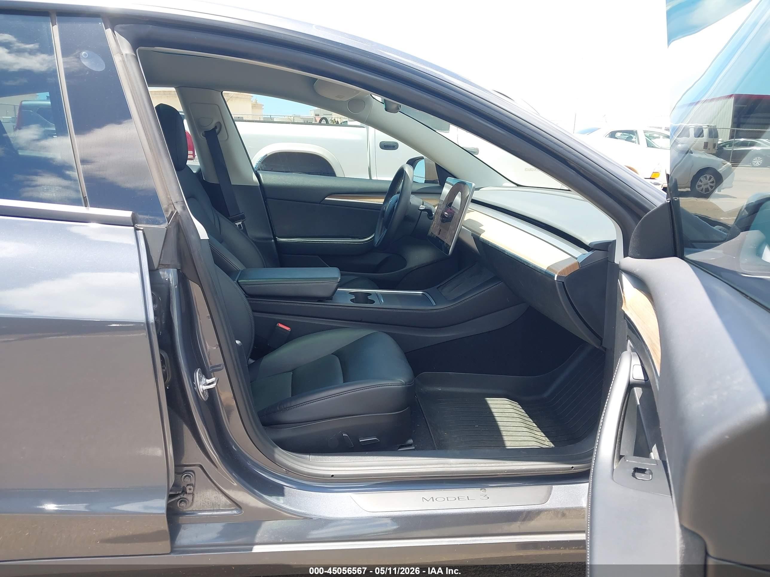 2022 Tesla Model 3 VIN 5YJ3E1EAXNF307254 IAAI salvage auction — Rear End, Salvage (Hawaii), sold $575 on 2026-08-13 (photo 5)