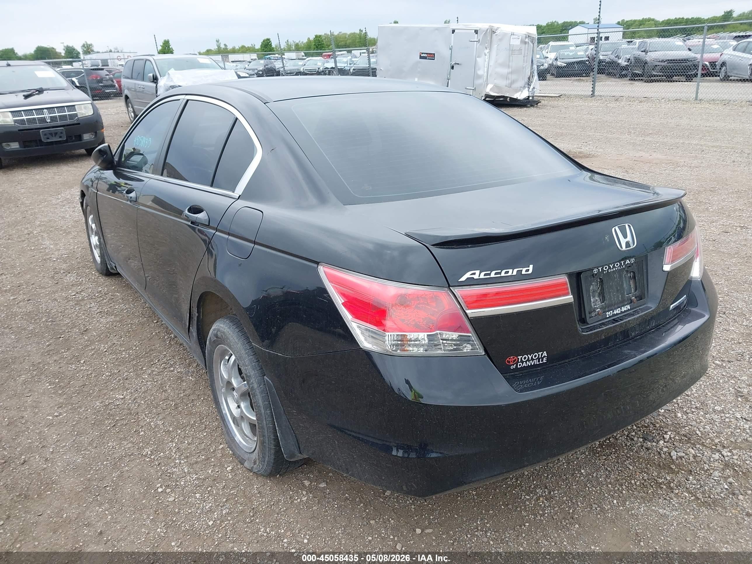 2012 Honda Accord VIN 1HGCP2F64CA045930 IAAI salvage auction — Unknown, Salvage (Illinois), sold $600 on 2026-07-12 (photo 3)