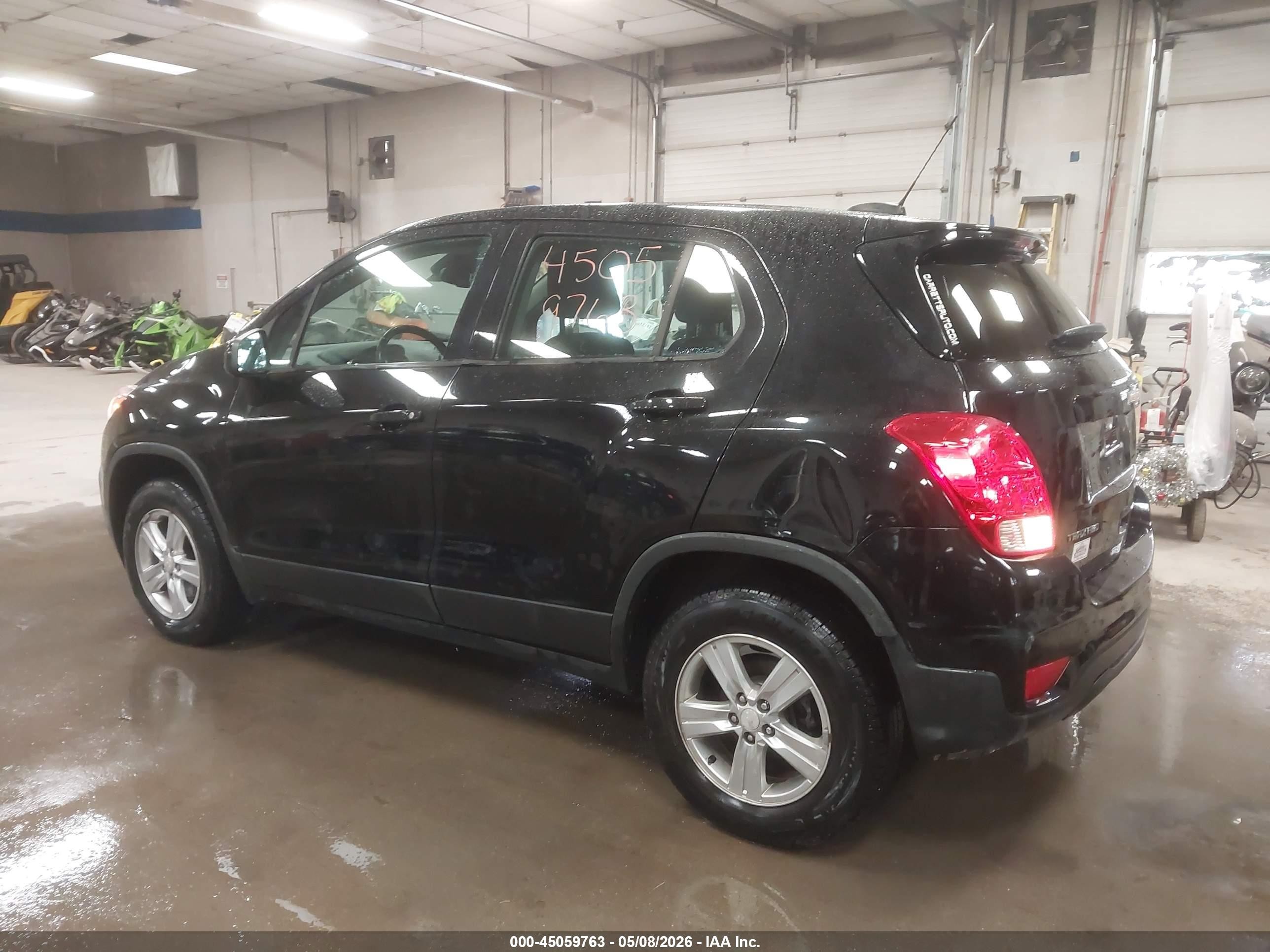 2017 Chevrolet Trax VIN 3GNCJNSB6HL279773 IAAI salvage auction — Side, Salvage (Maine), sold $775 on 2026-07-06 (photo 3)