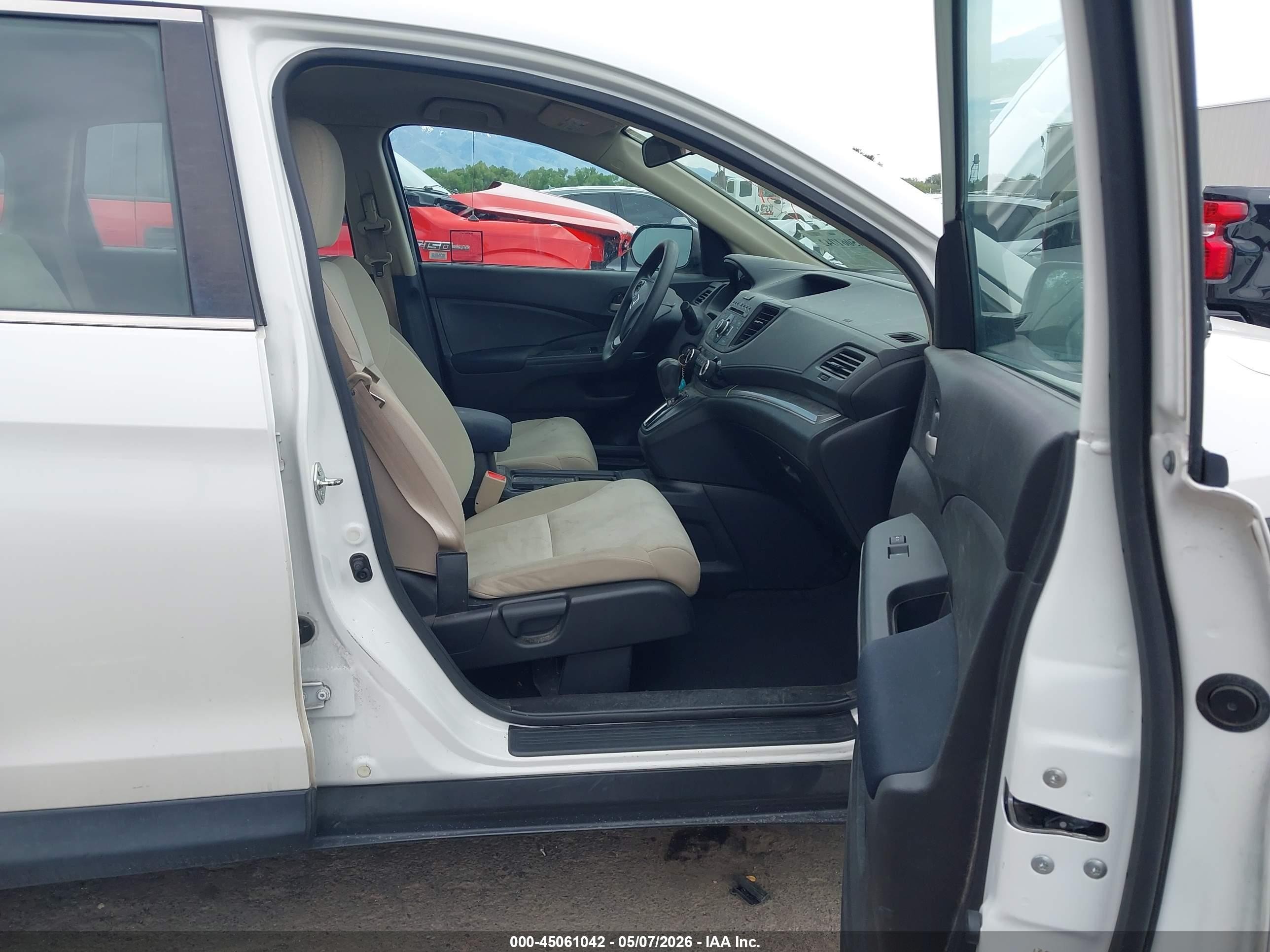 2015 Honda CR-V VIN 5J6RM3H32FL011319 IAAI salvage auction — Rear End, Salvage (Utah), sold $3,650 on 2026-07-09 (photo 5)